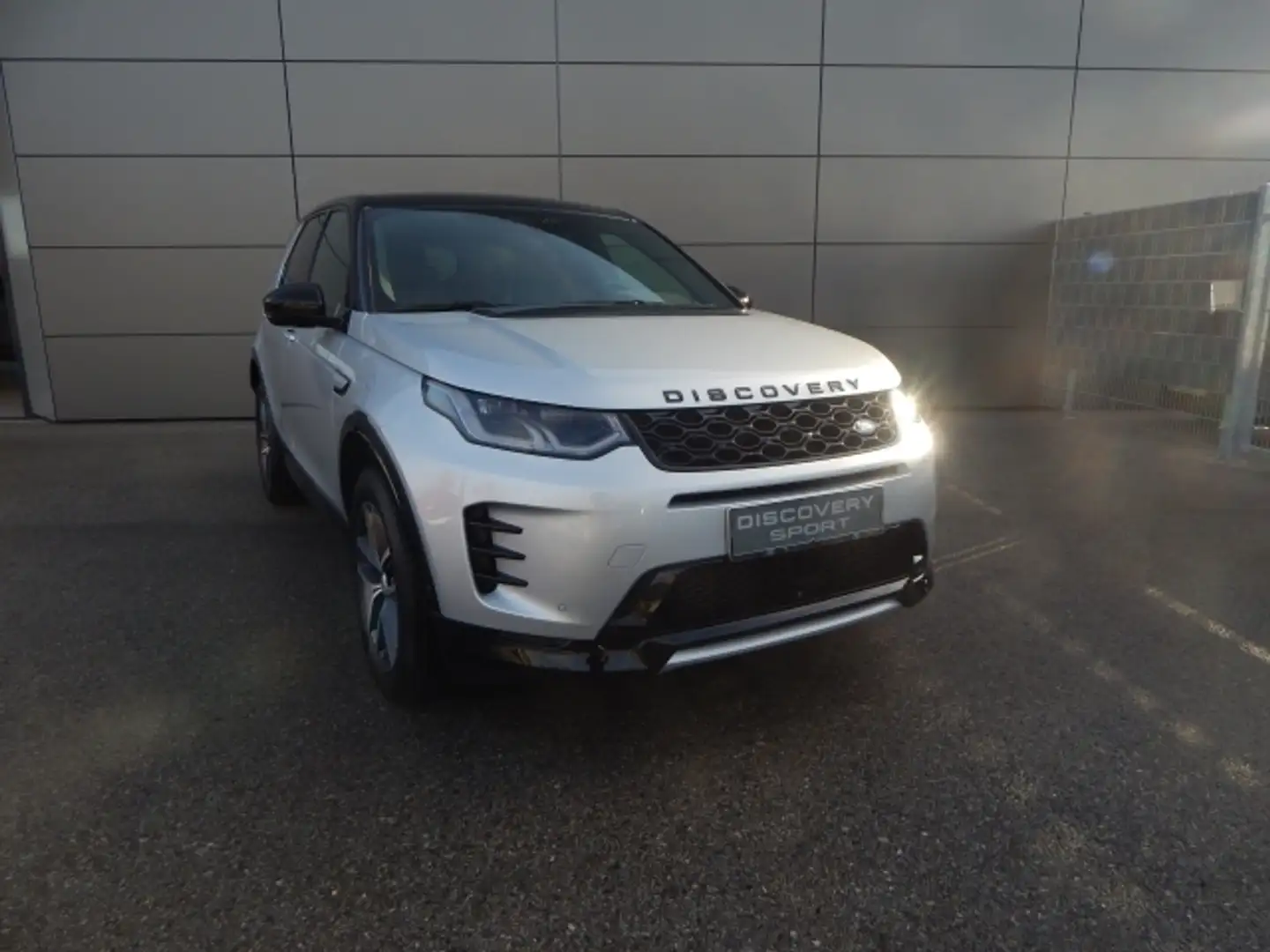 Land Rover Discovery Sport LR Discovery Sport PHEV P309 AWD Dyn. SE Aut. Silber - 1