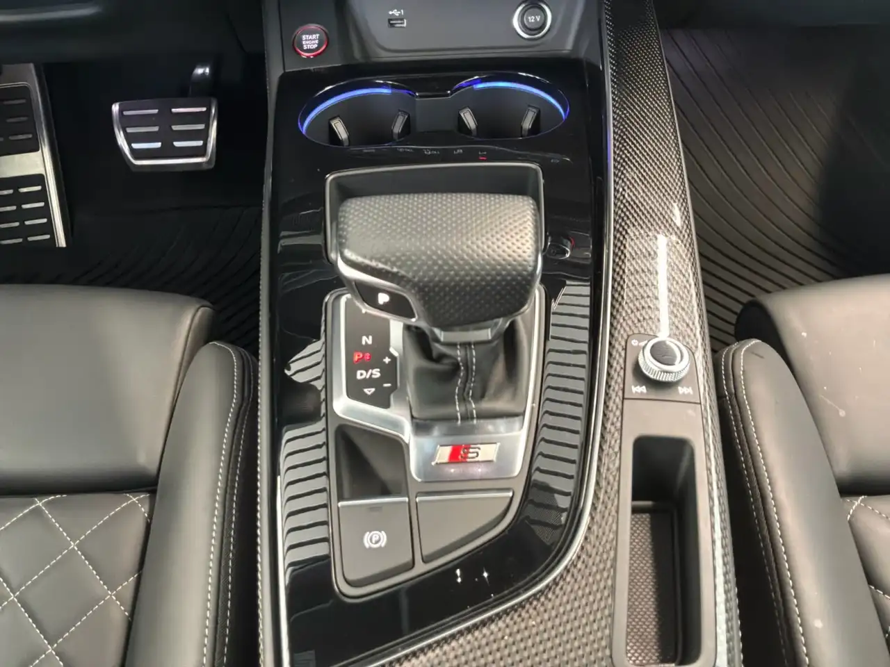 Audi S5 снимка Audi S5