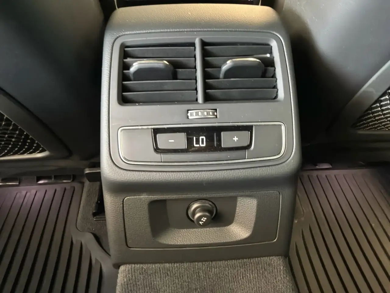 Audi S5 снимка Audi S5