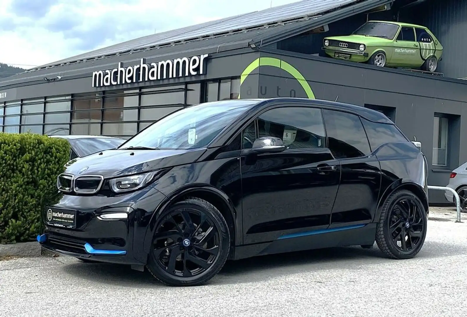 BMW i3 i3s SPORT*PROFESSIONAL*WÄRMEPUMPE*LED*PDC*20'' Schwarz - 1