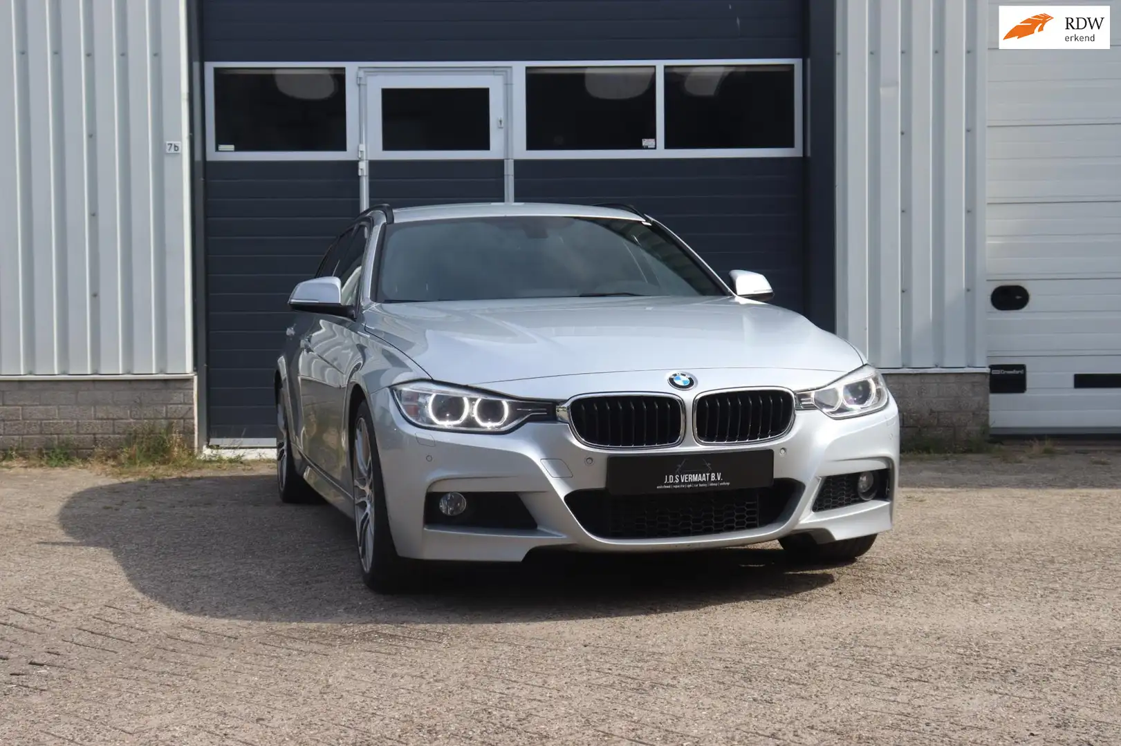 BMW 320 3-serie Touring 320d M Sport Edition High Executiv Gris - 1