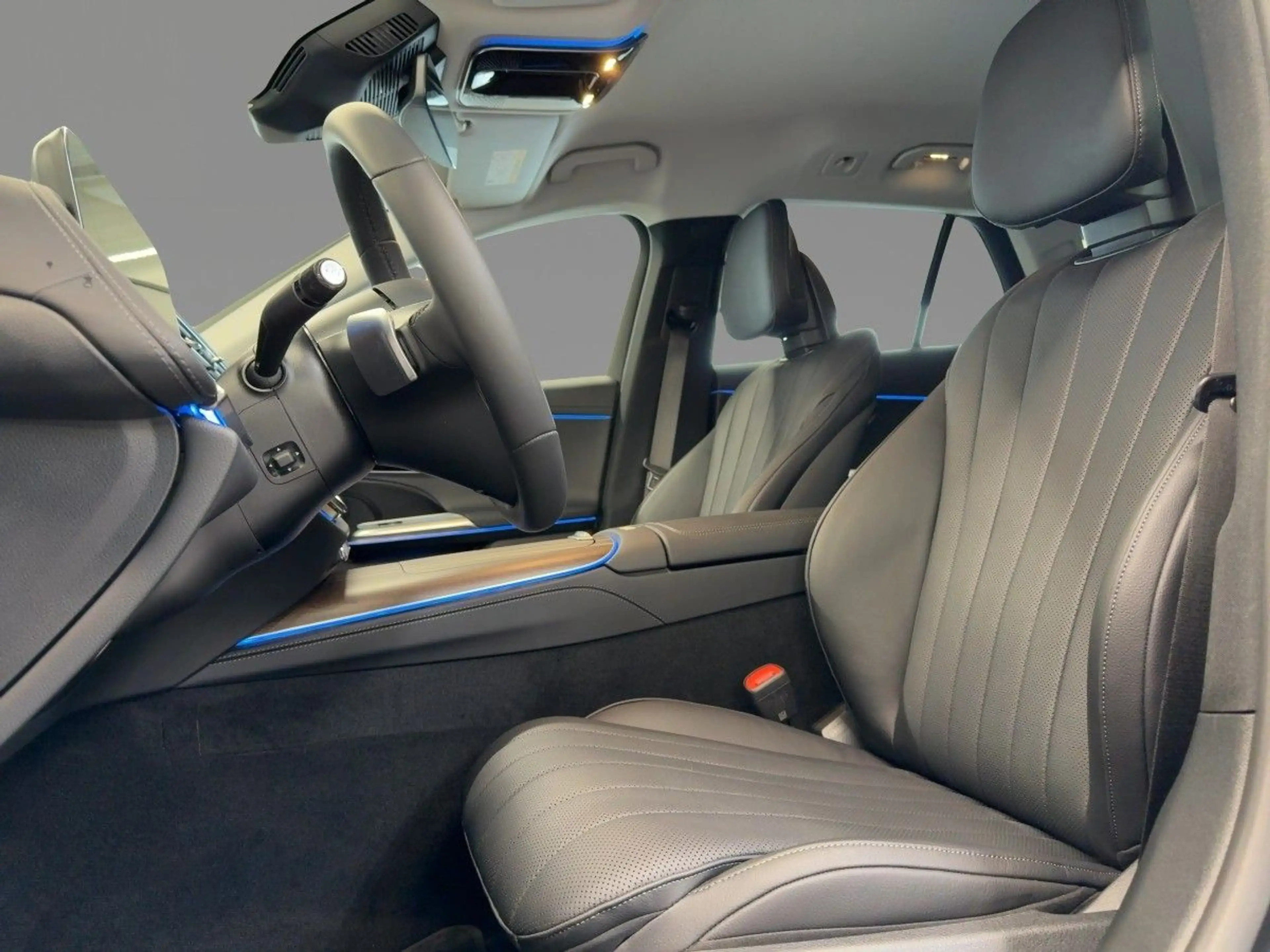 Mercedes-Benz E 450 d Avantgarde Advanced Plus 4Matic Kamera N — photo 8