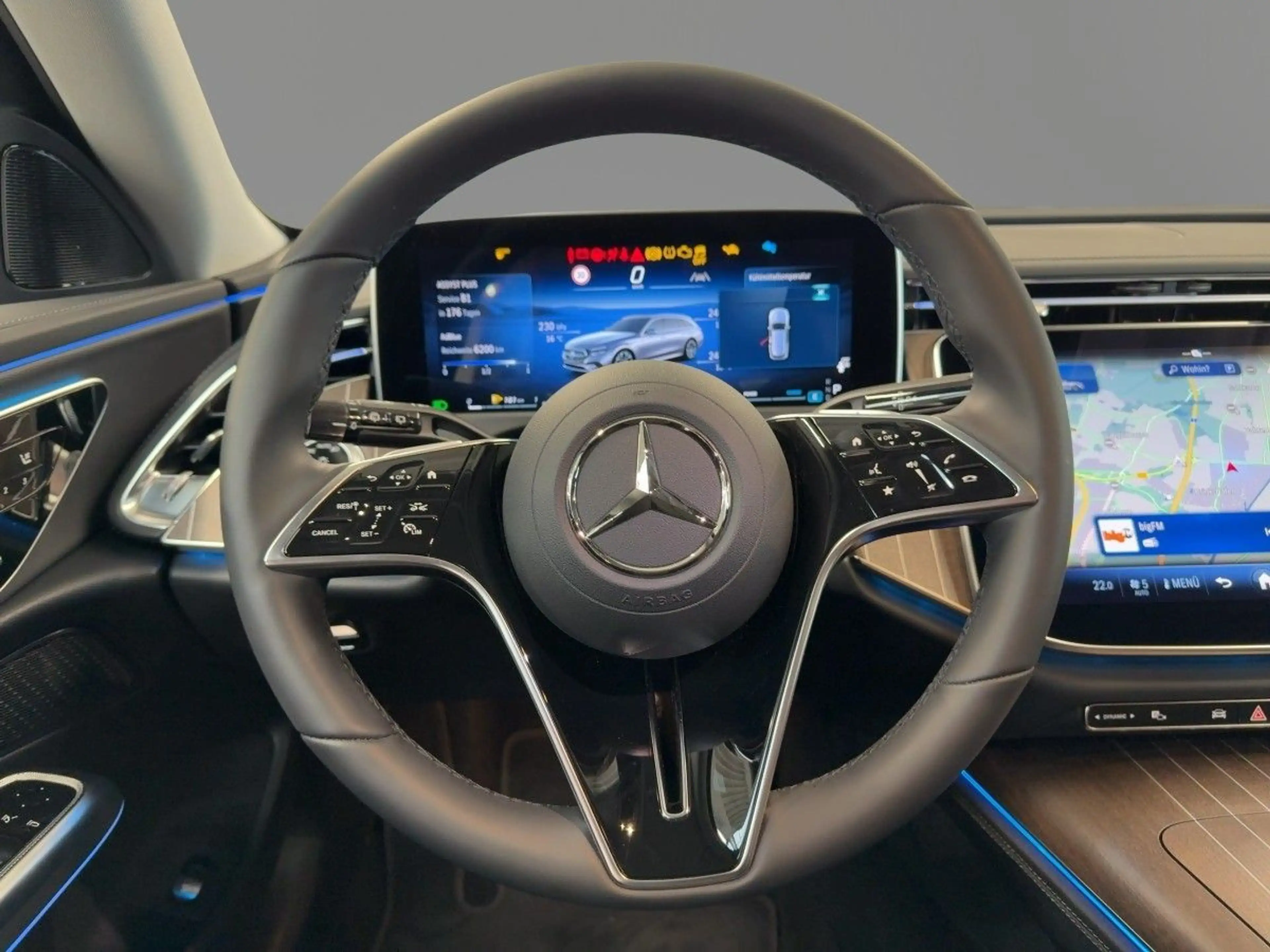 Mercedes-Benz E 450 d Avantgarde Advanced Plus 4Matic Kamera N — photo 11