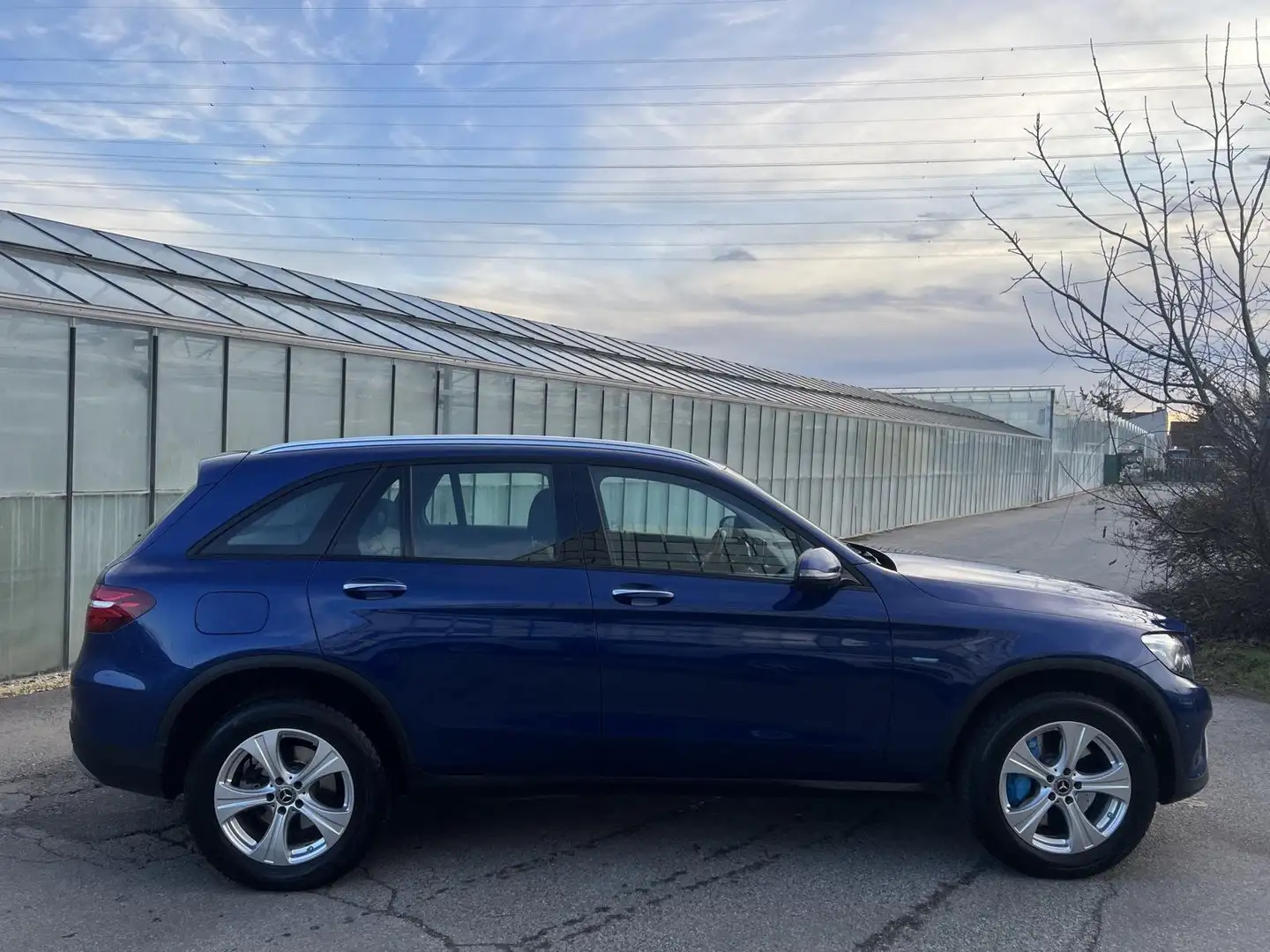 Mercedes-Benz GLC 350 GLC 350 4Matic A-Edition LED 360Kamera 1.Bes PHEV Blau - 2