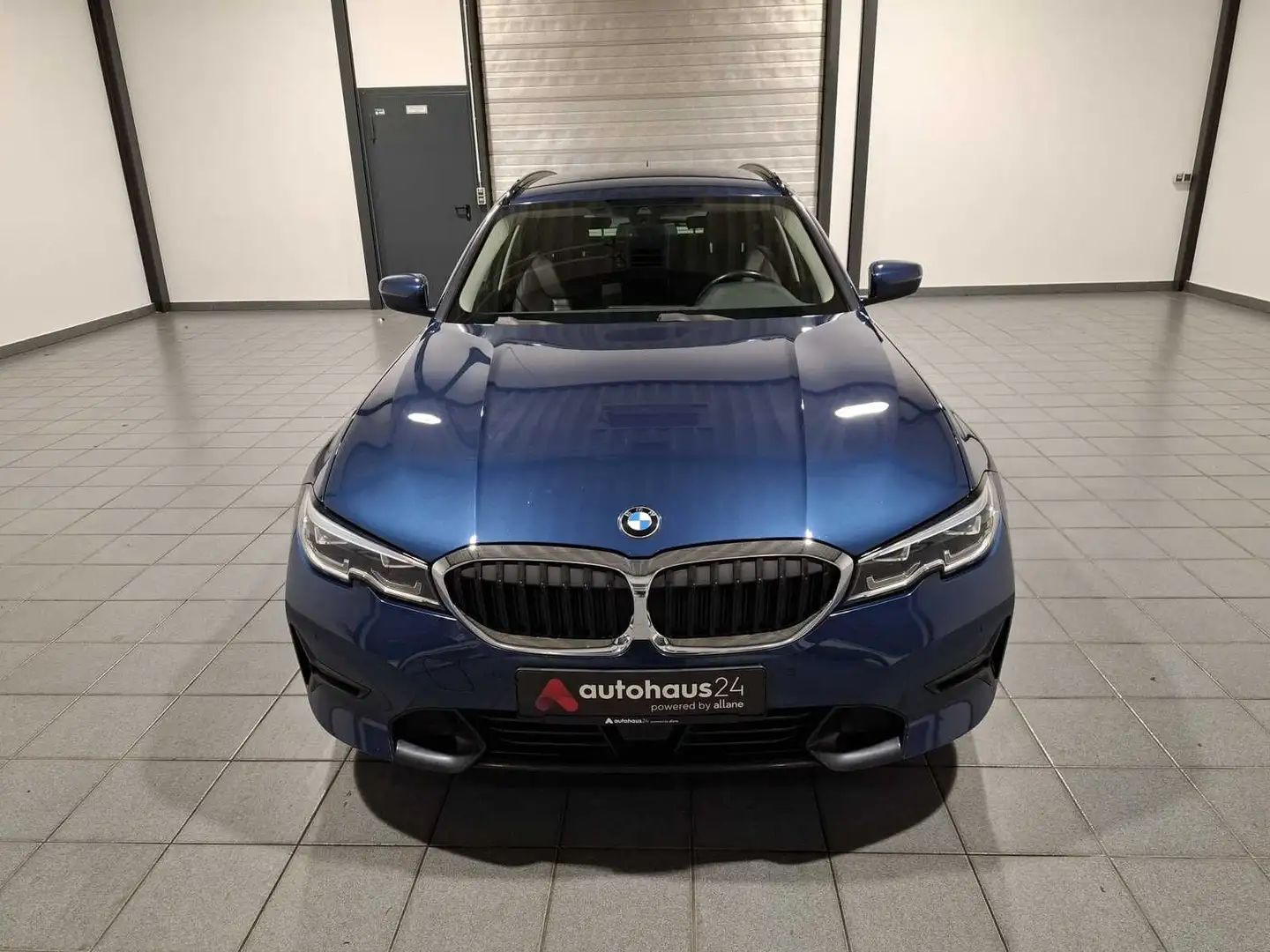 BMW 320 3er - 320 i Sport Line Navi|LED|PDC|Sitzhzg. Bleu - 2
