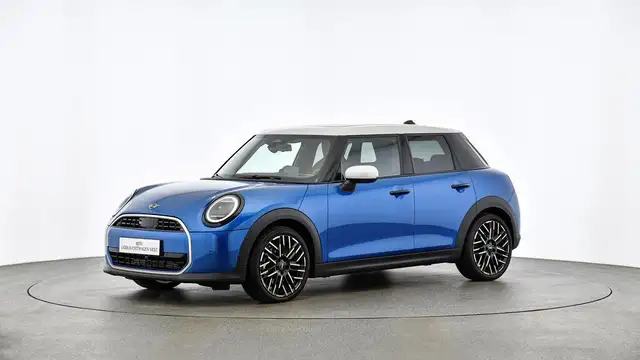 MINI Cooper C Favoured Trim