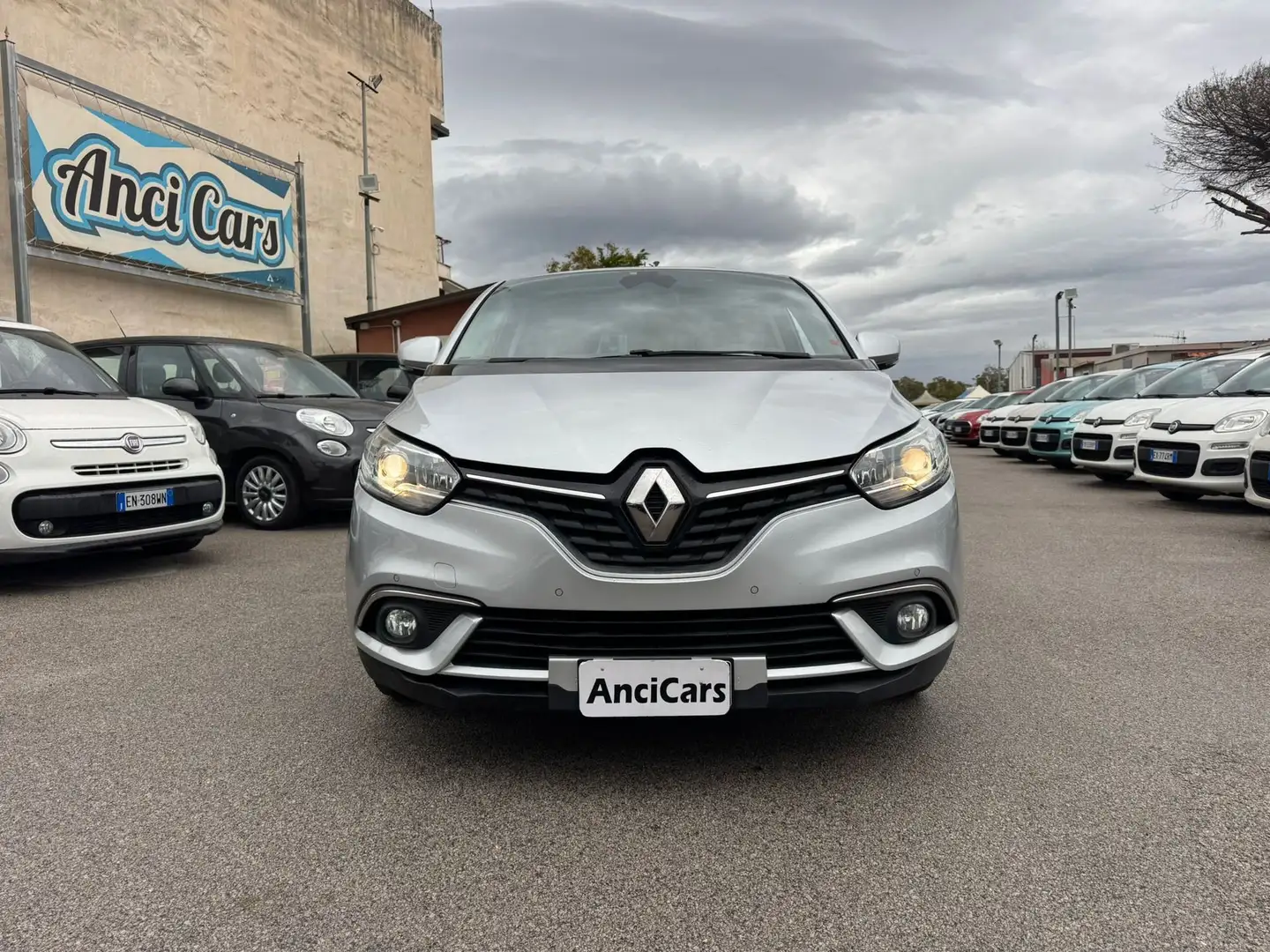 Renault Scenic Scénic dCi 8V 110 CV Energy Intens Zilver - 1