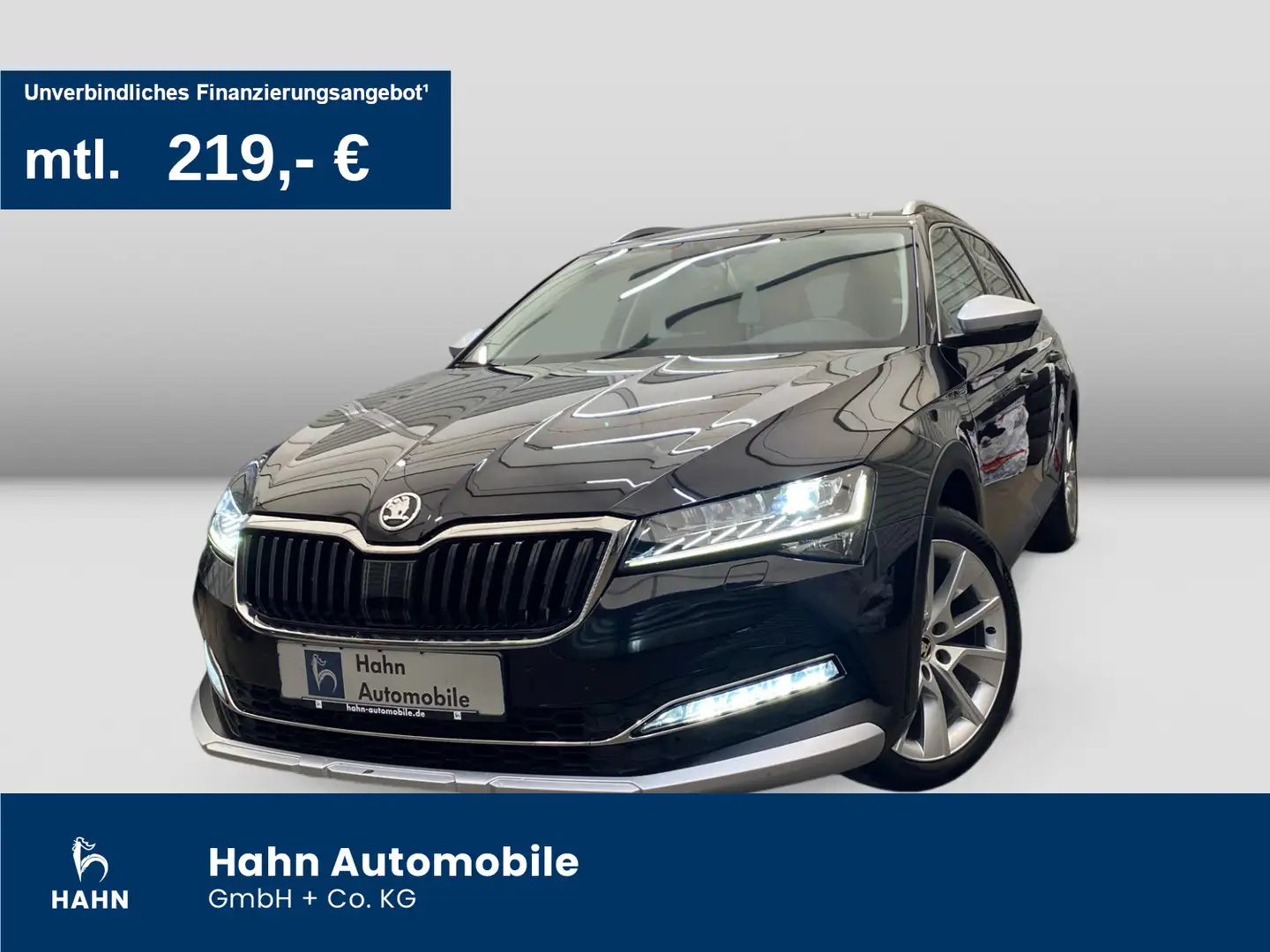 Skoda Superb Combi 2.0TDI DSG 4x4 Scout Matrix AHK APP Negro - 1