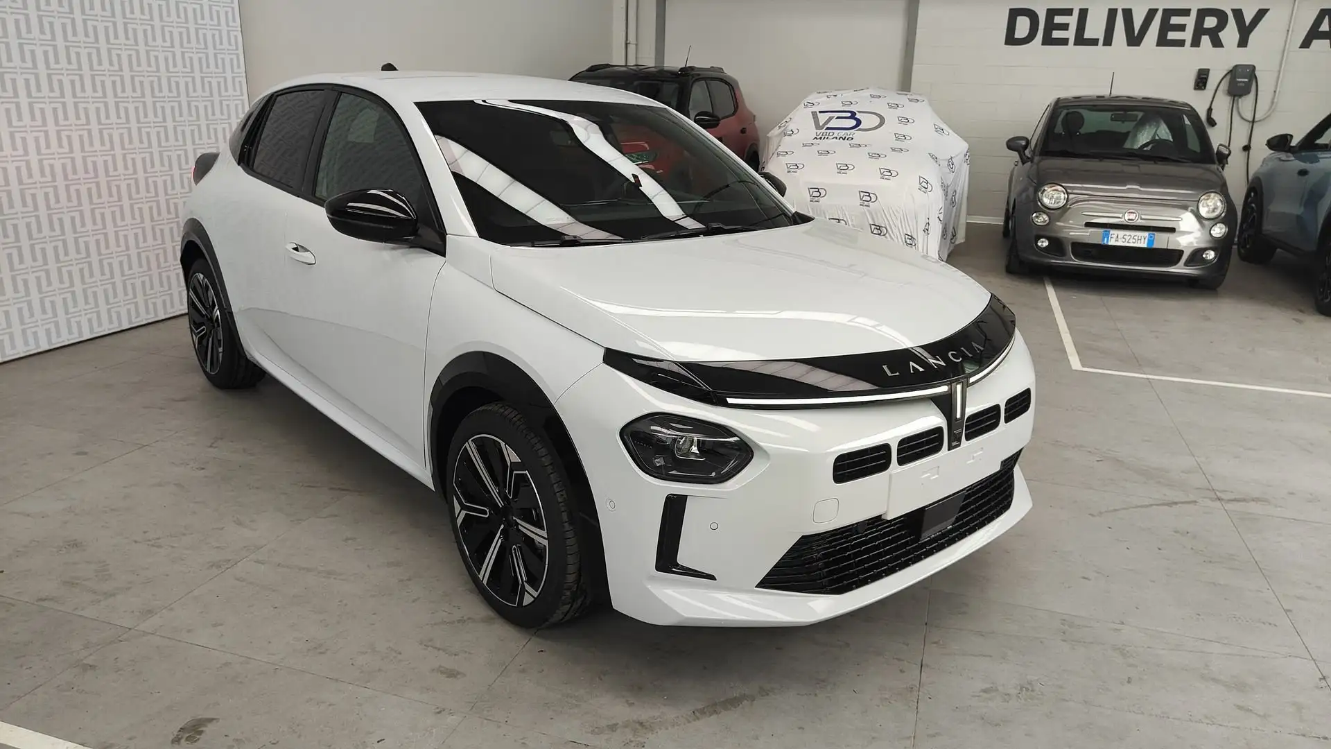 Lancia Ypsilon IV 2024 1.2 mhev LX 110cv e-dct Wit - 2