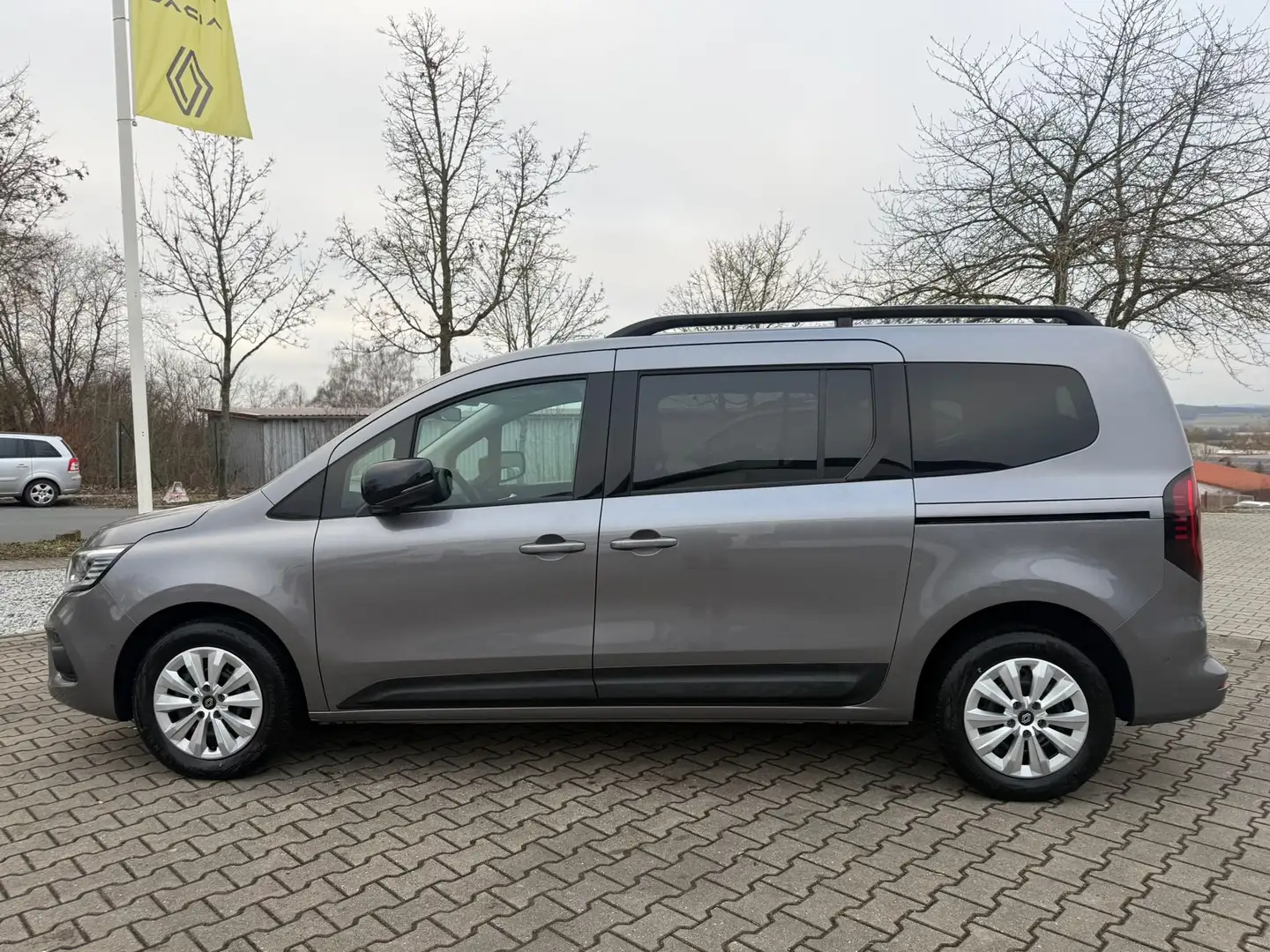 Renault Kangoo Grand Techno 7-Sitzer L2 SHZ Navi Automatik Grau - 2