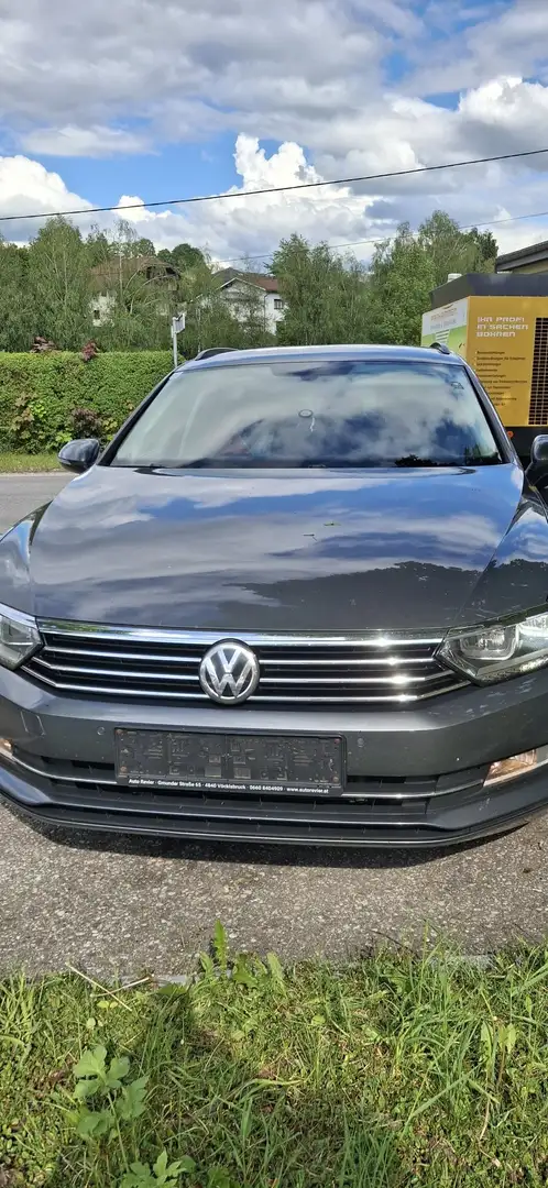 Volkswagen Passat Variant 2.0 TDI SCR DSG BlueMotion Trendline - 1