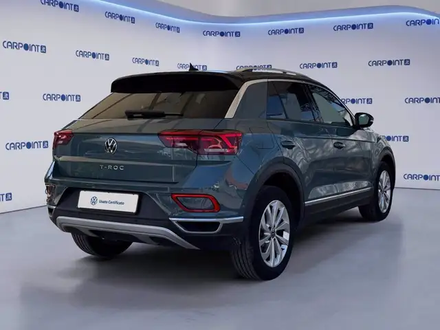 Volkswagen T-Roc view 6