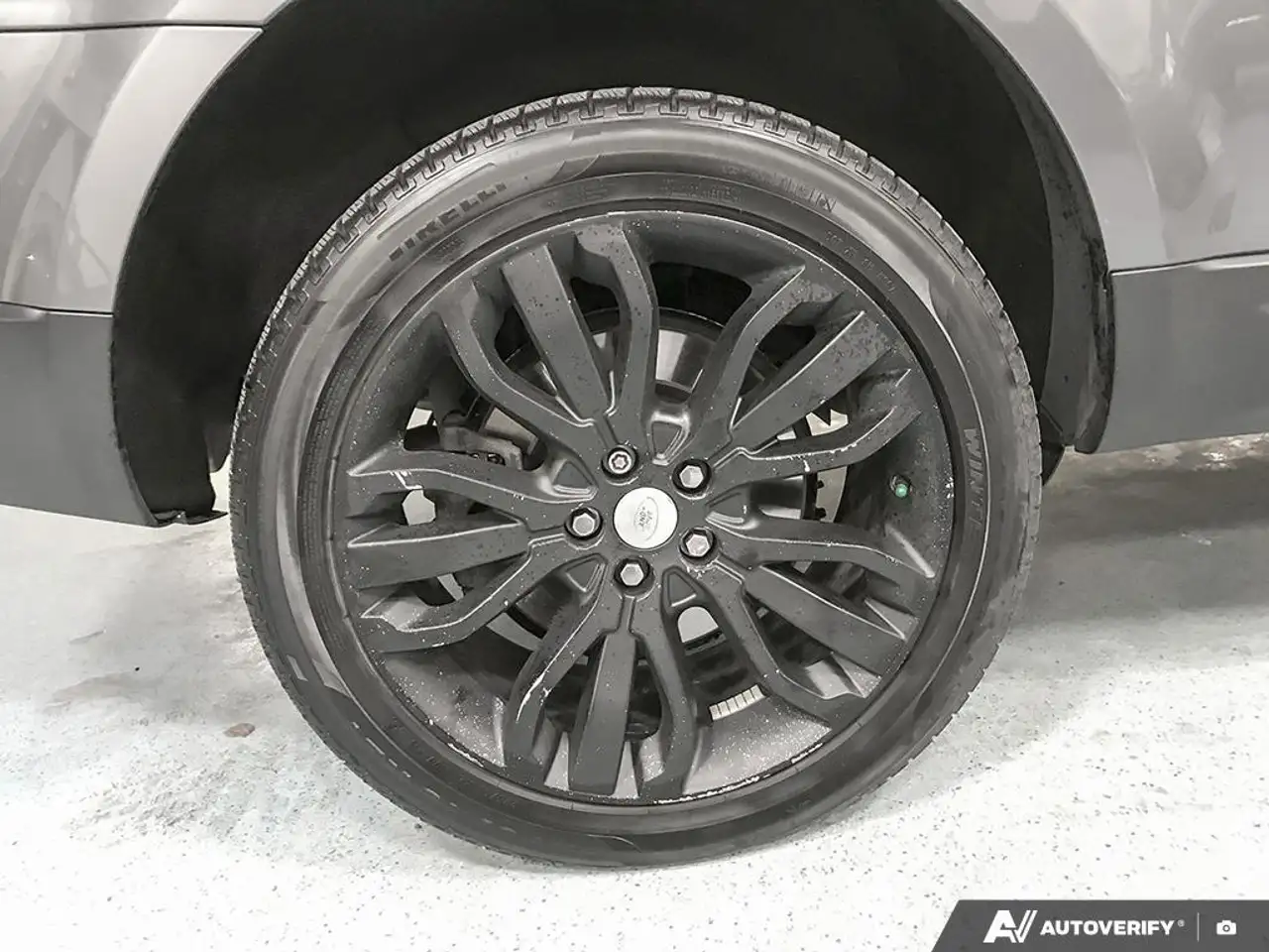 Land Rover Range Rover Sport снимка Land Rover Range Rover Sport