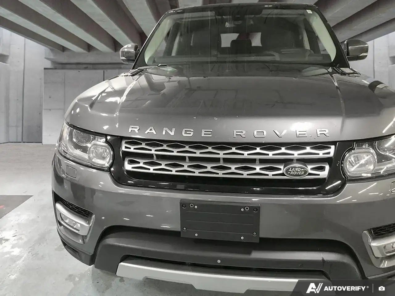 Land Rover Range Rover Sport снимка Land Rover Range Rover Sport