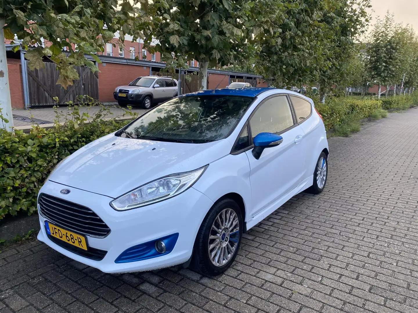 Ford Fiesta 1.25 Blanc - 1