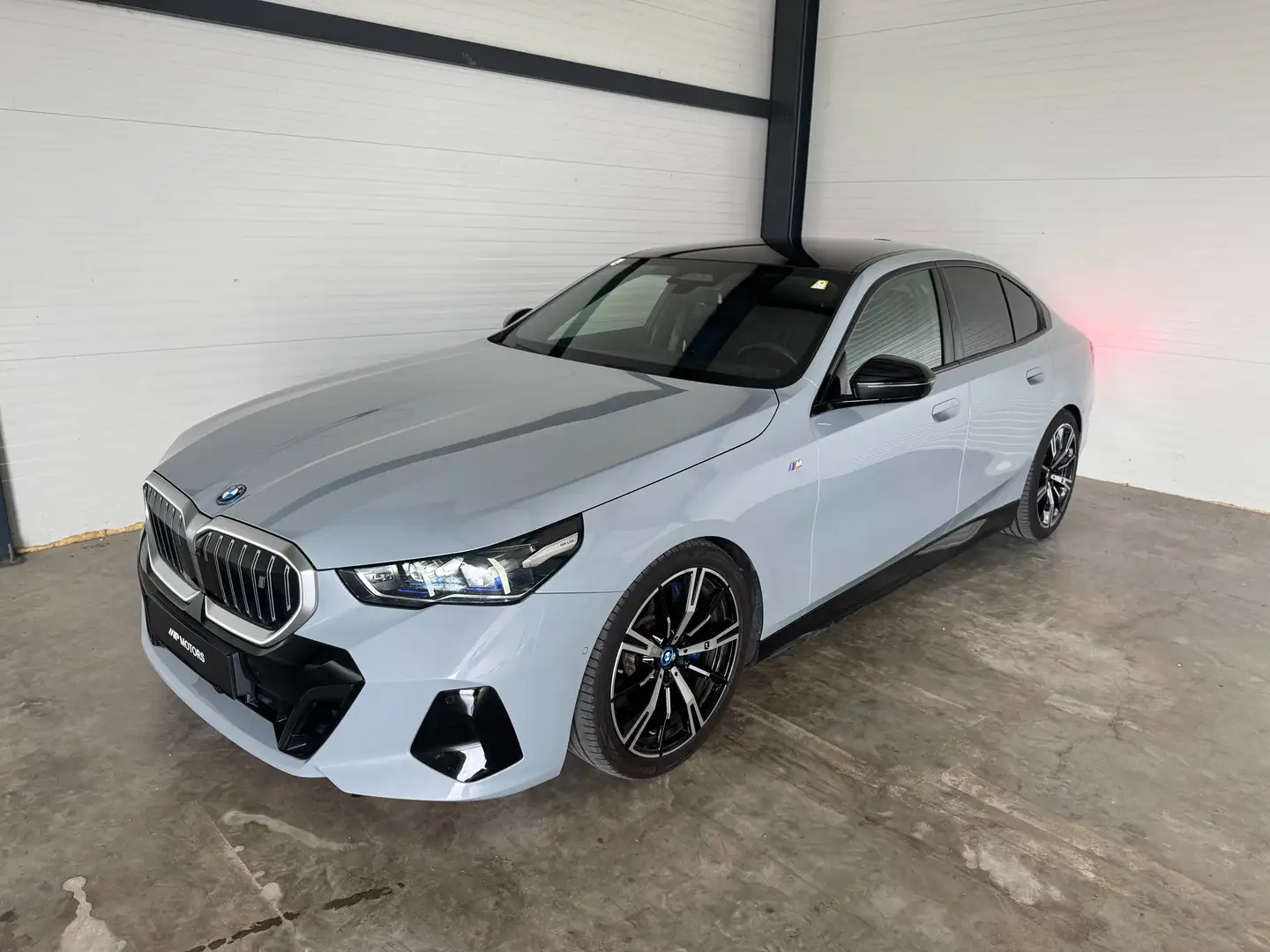 BMW i5 i5 40 eDrive M SPORT / INNO-PAKET / ICONIC GLOW Grau - 1