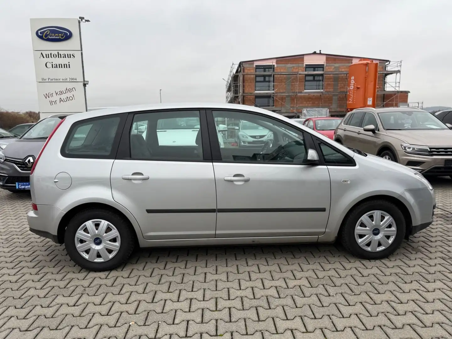 Ford Focus C-MAX Fun **** 36127KM **** Silber - 2