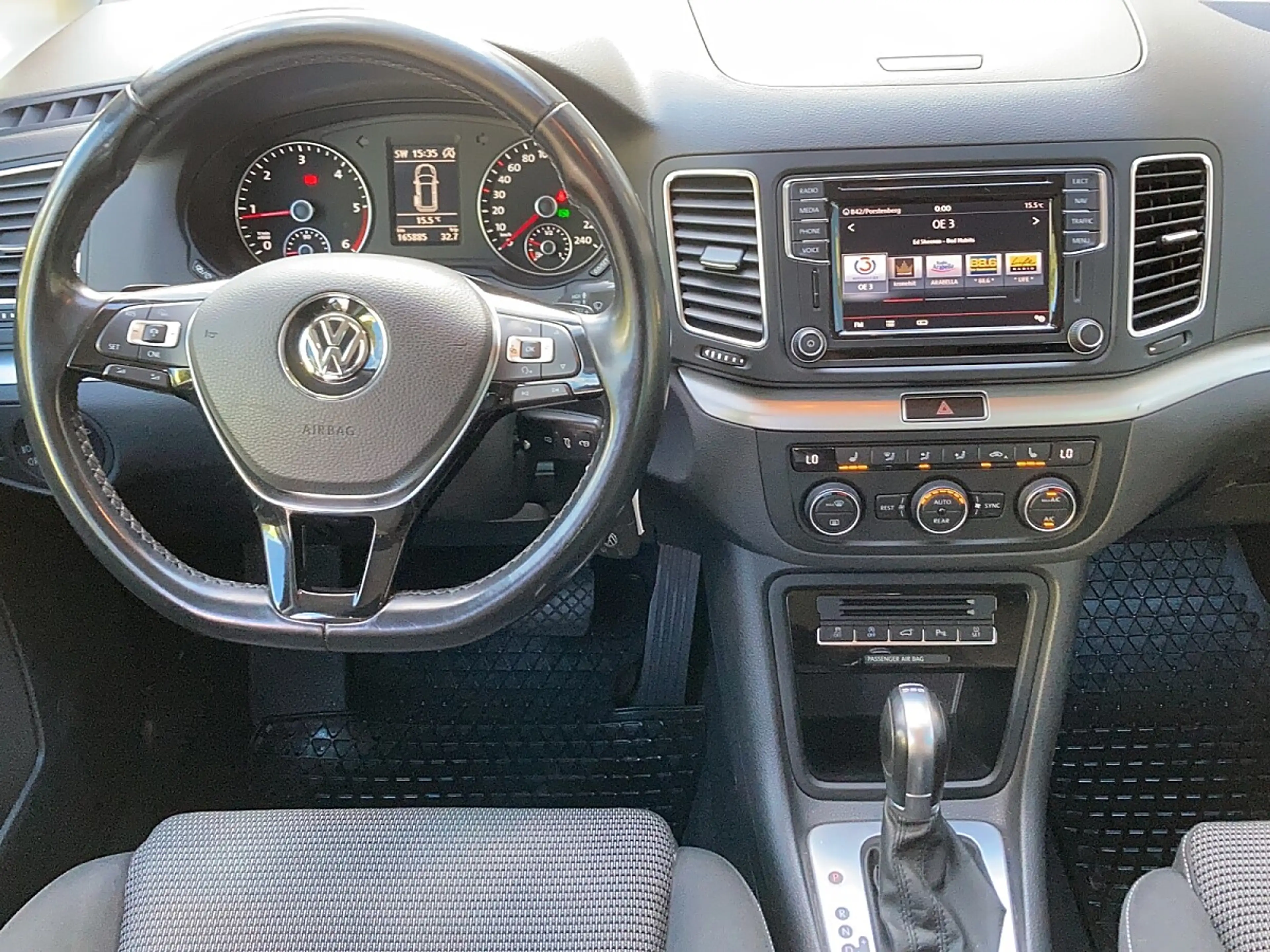 Volkswagen Sharan Business SCR 2,0 TDI DSG + tolle Extras! — photo 10