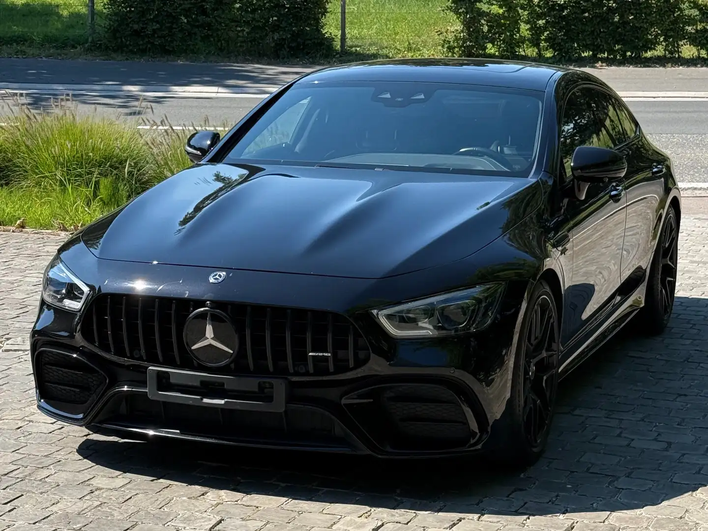 Mercedes-Benz AMG GT AMG GT 53 4Matic+ Coupe AMG Speedshift TCT 9G Czarny - 1