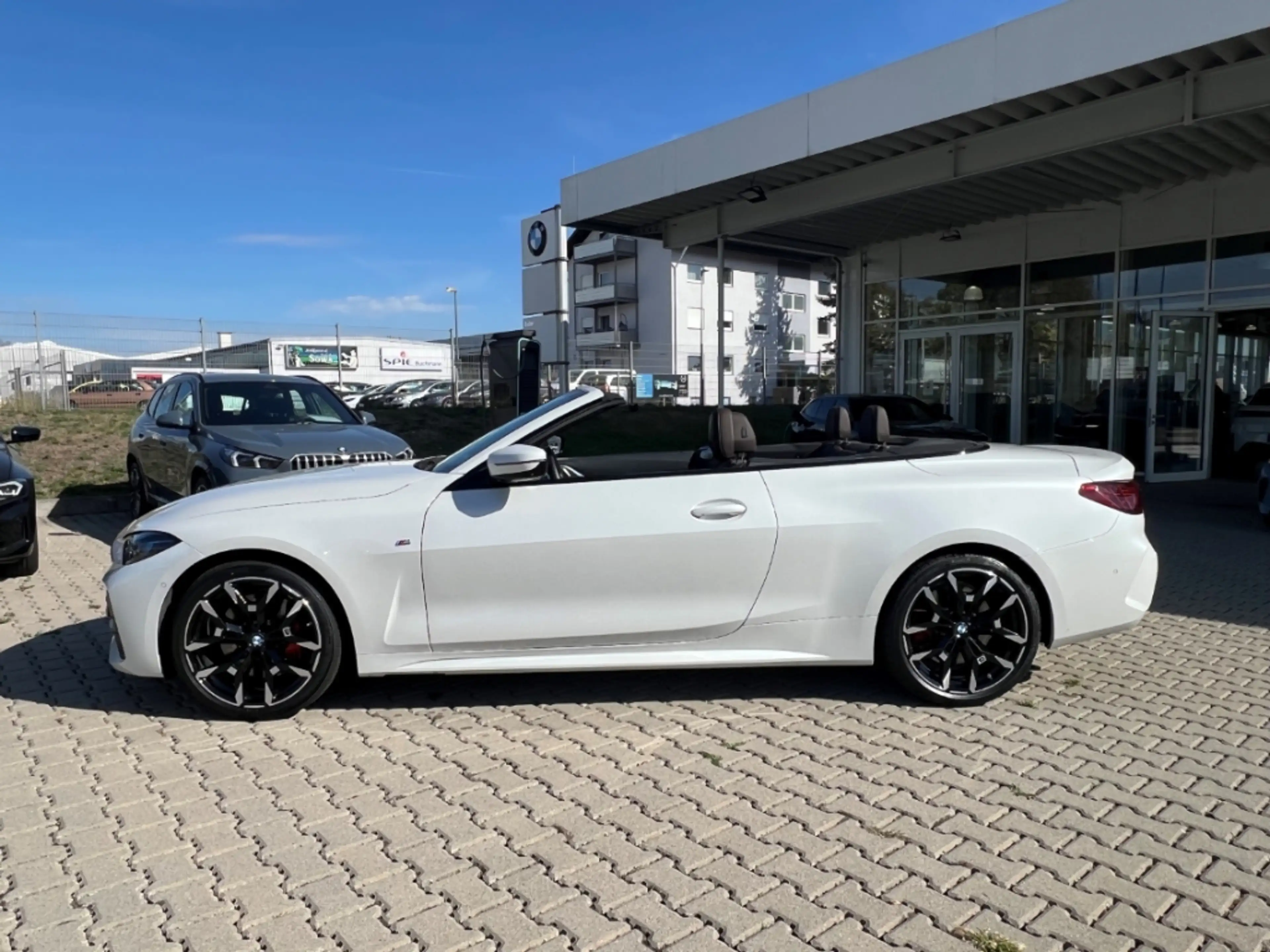 BMW 430 i xDrive Cabrio M SportPRO 19'' StandHz H/K Innov. — photo 4