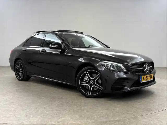 Mercedes-Benz C-Class view 6
