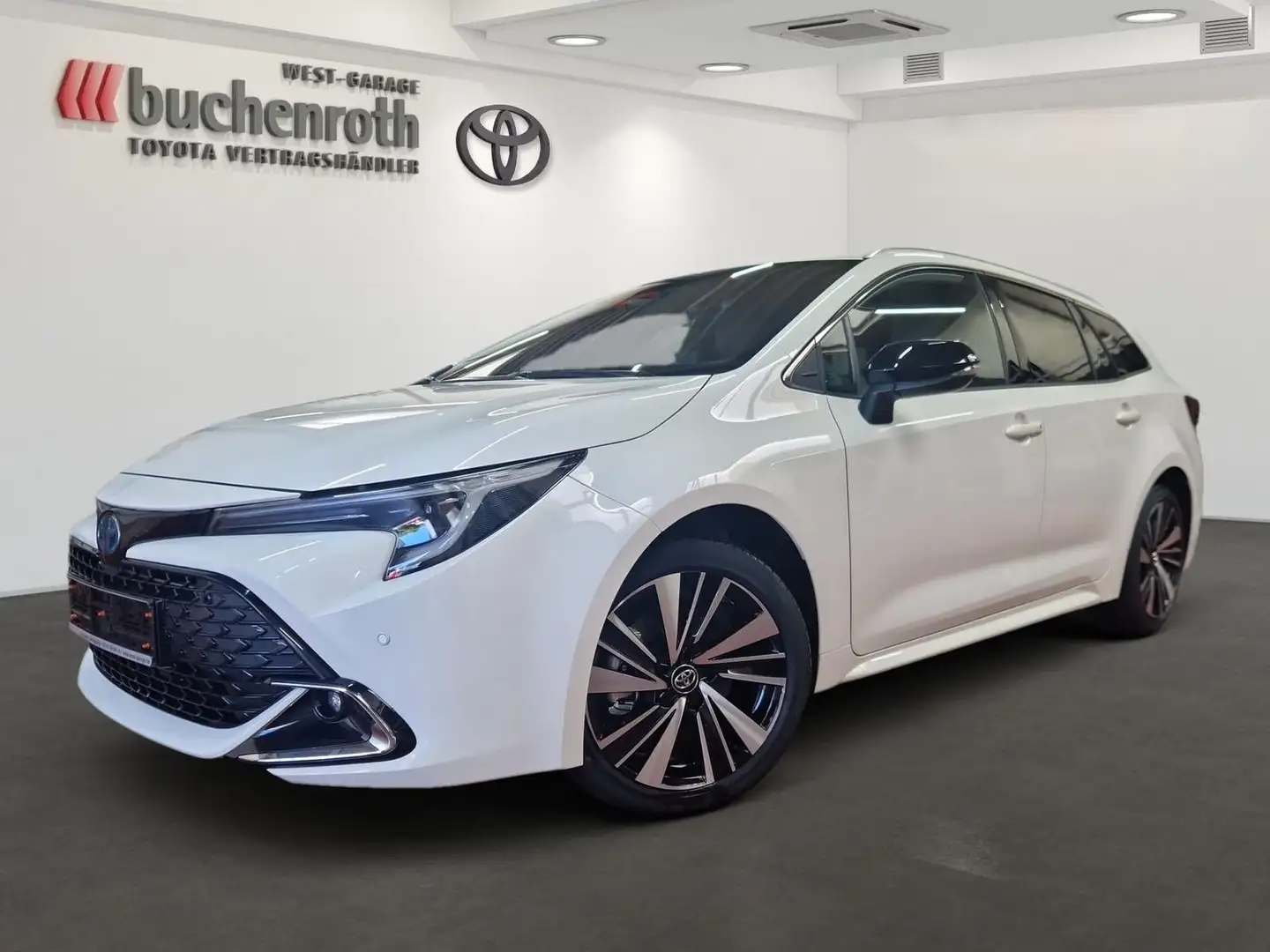 Toyota Corolla Touring Sports Hybrid Teamplayer Blanc - 1