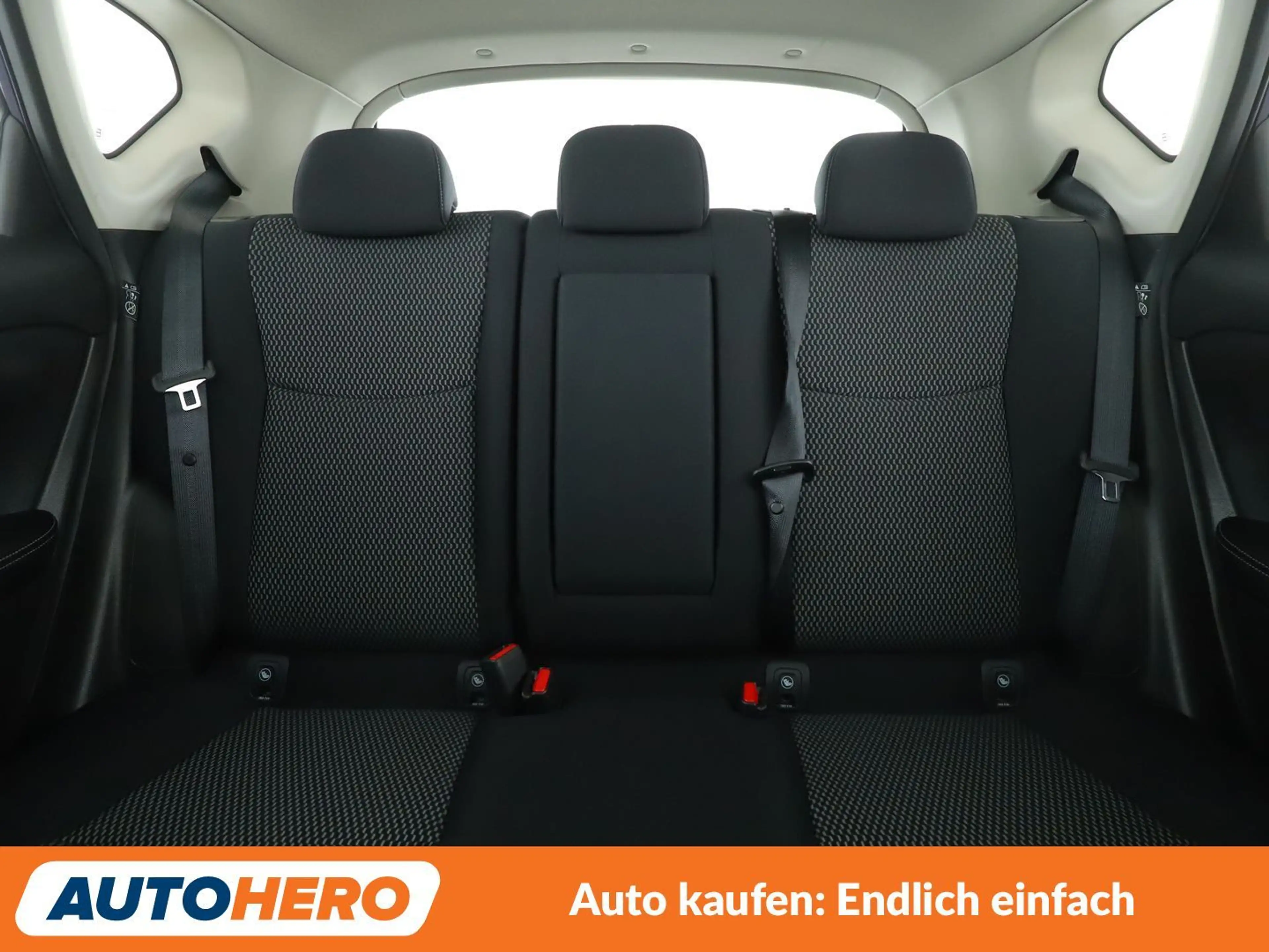 Nissan Pulsar 1.5 Turbodiesel N-Tec *NAVI*CAM*TEMPO*SHZ*ALU* — photo 14