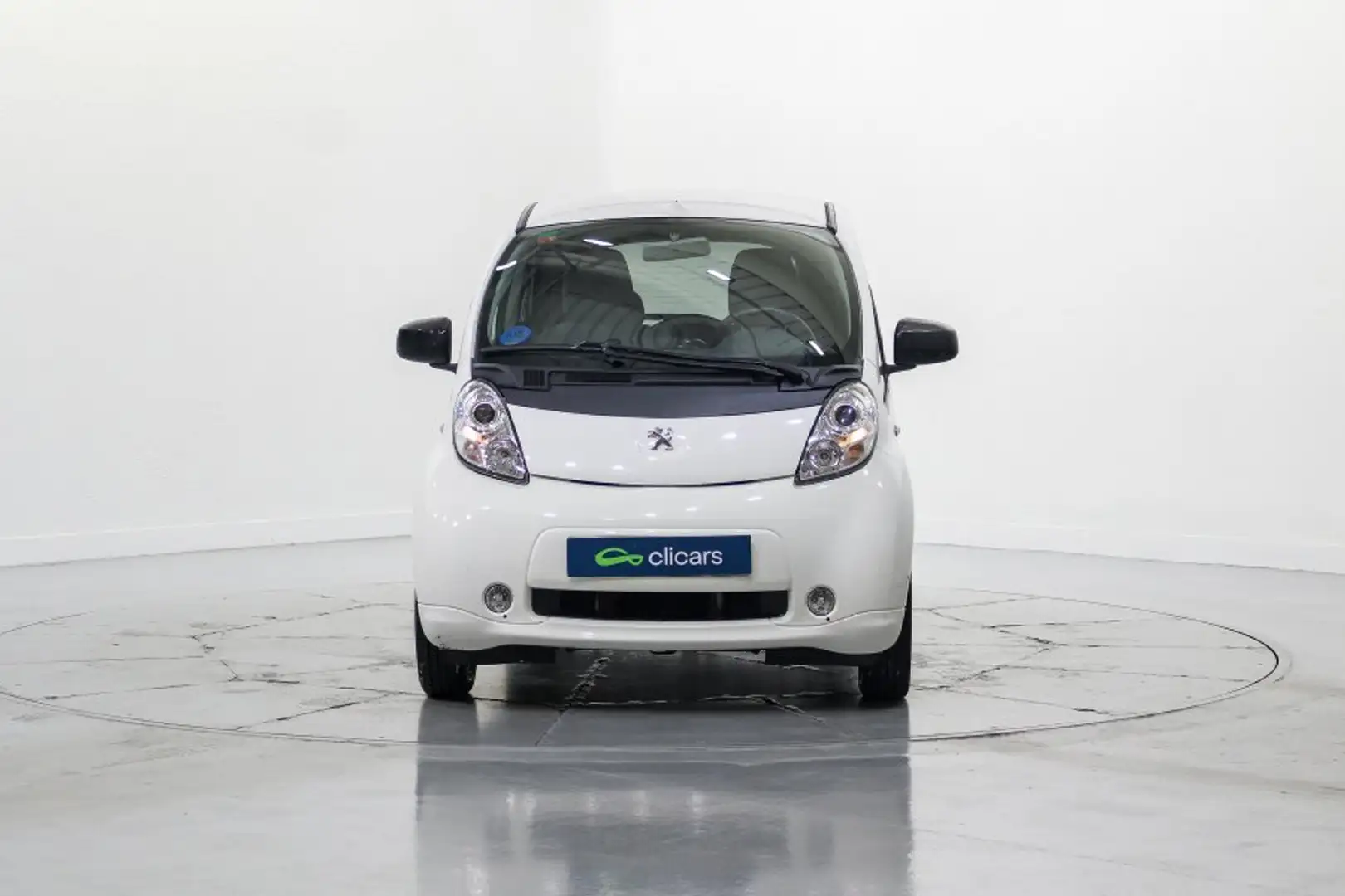 Peugeot iOn bijela - 2