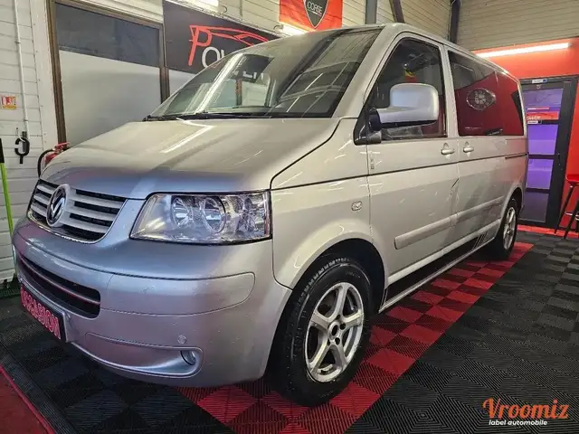Volkswagen LT MINIBUS T5 2.5 175 HIGH LINE