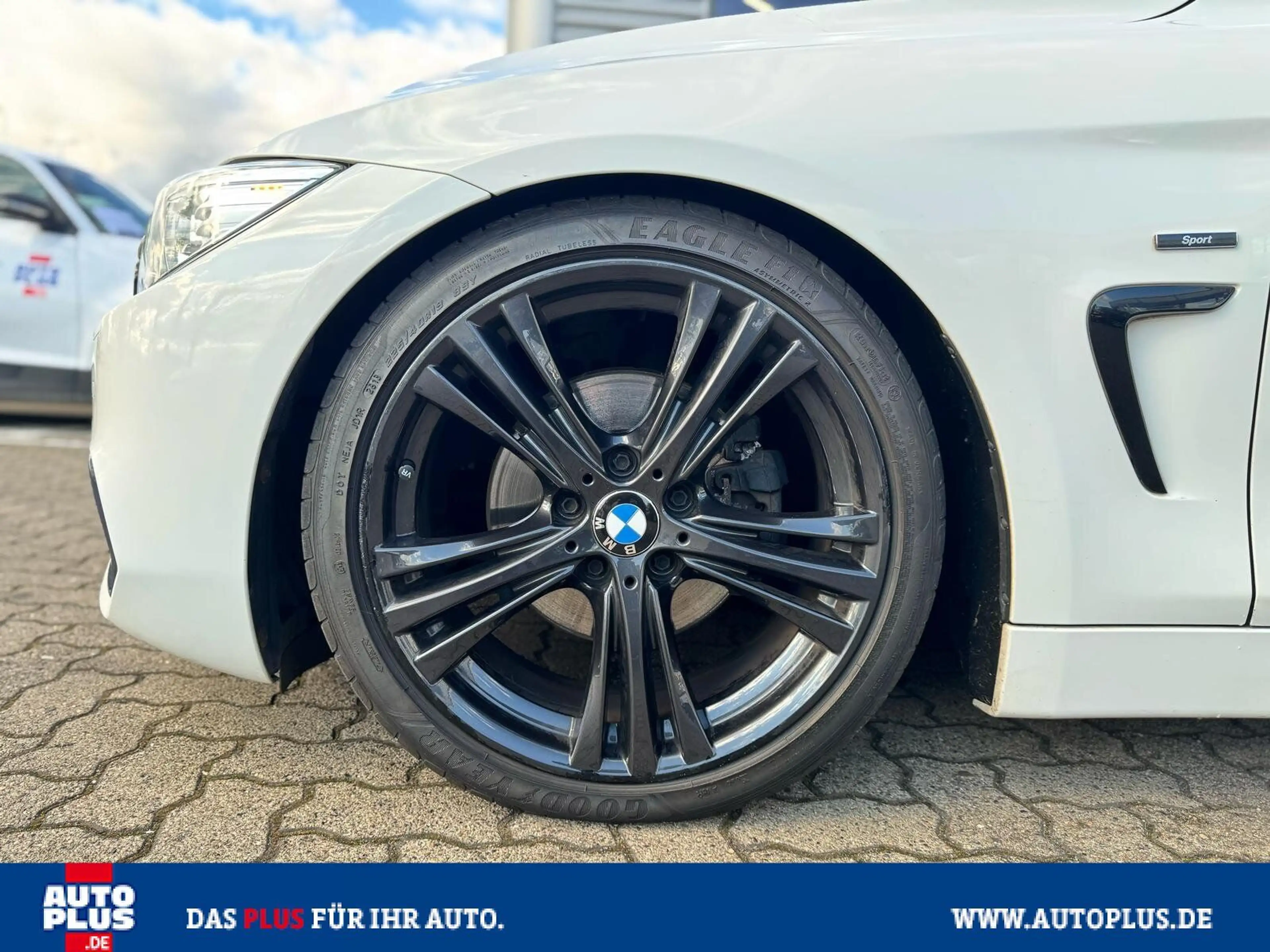 BMW 420 d Coupe Sport Line ALU+HEAD-UP+NAV+PDC+TEL+HU — photo 9