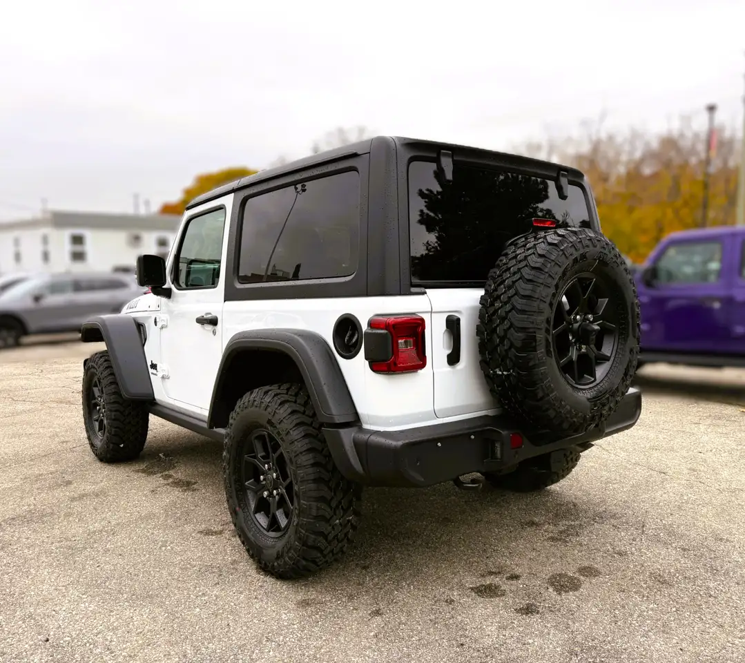 Jeep Wrangler снимка Jeep Wrangler