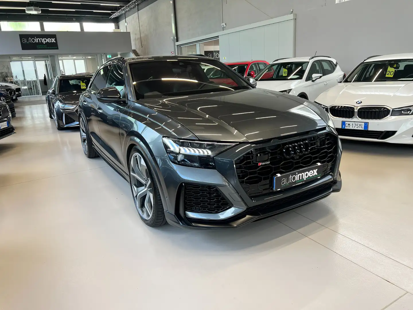 Audi RS Q8 RS Q8 4.0 mhev quattro tiptronic Grijs - 1