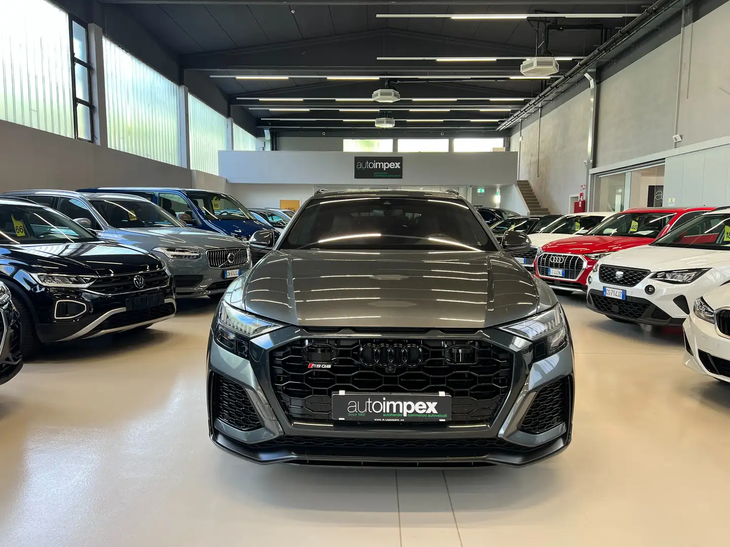 Audi RS Q8 RS Q8 4.0 mhev quattro tiptronic Grijs - 2
