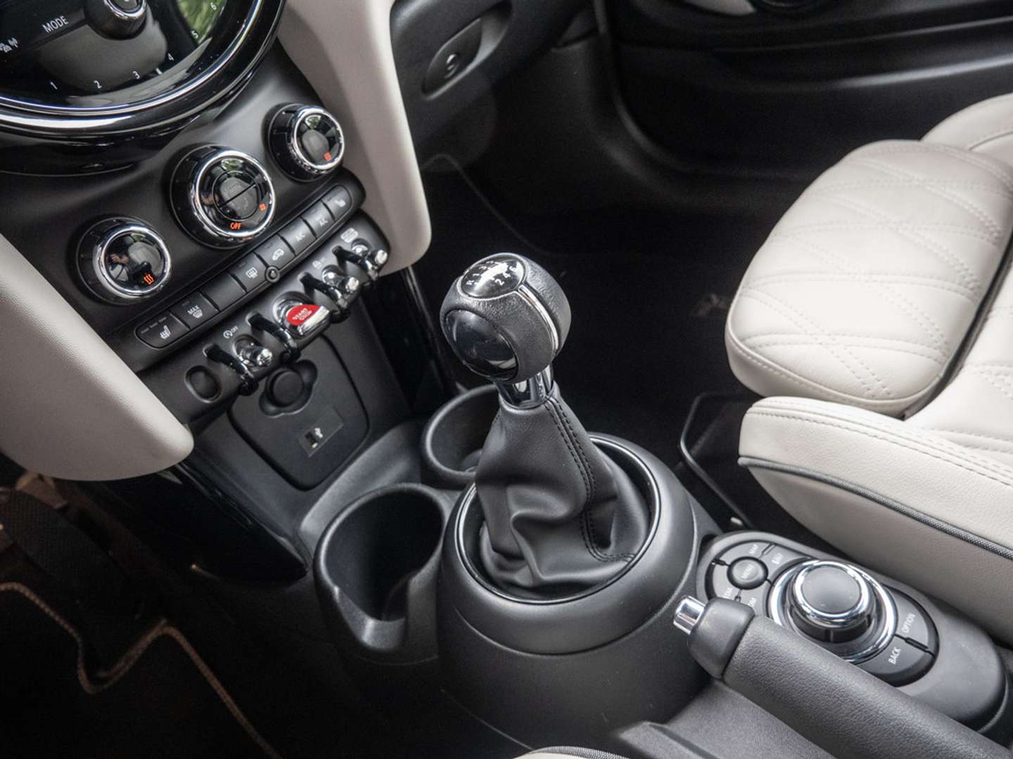 Mini Cabriolet Cooper S Yours - 2022 - Joinsteer - #12