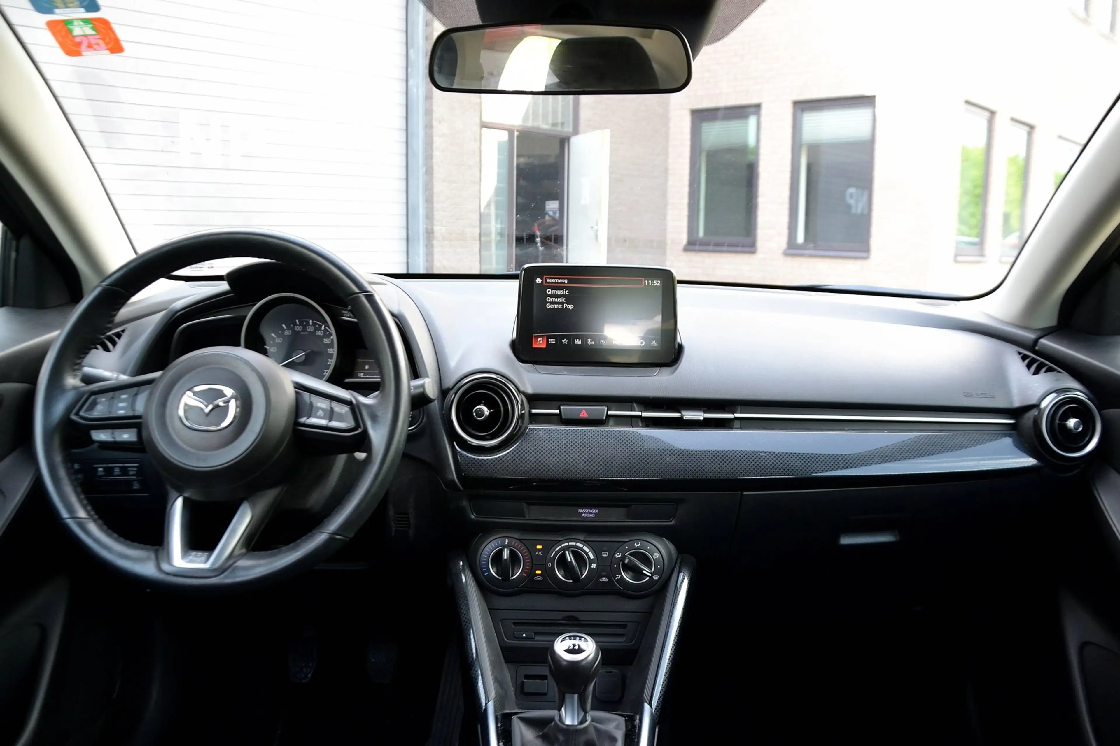 Mazda 2 1.5 Skyactiv-G Dynamic 90PK | Navigatie | Cruise C — photo 8