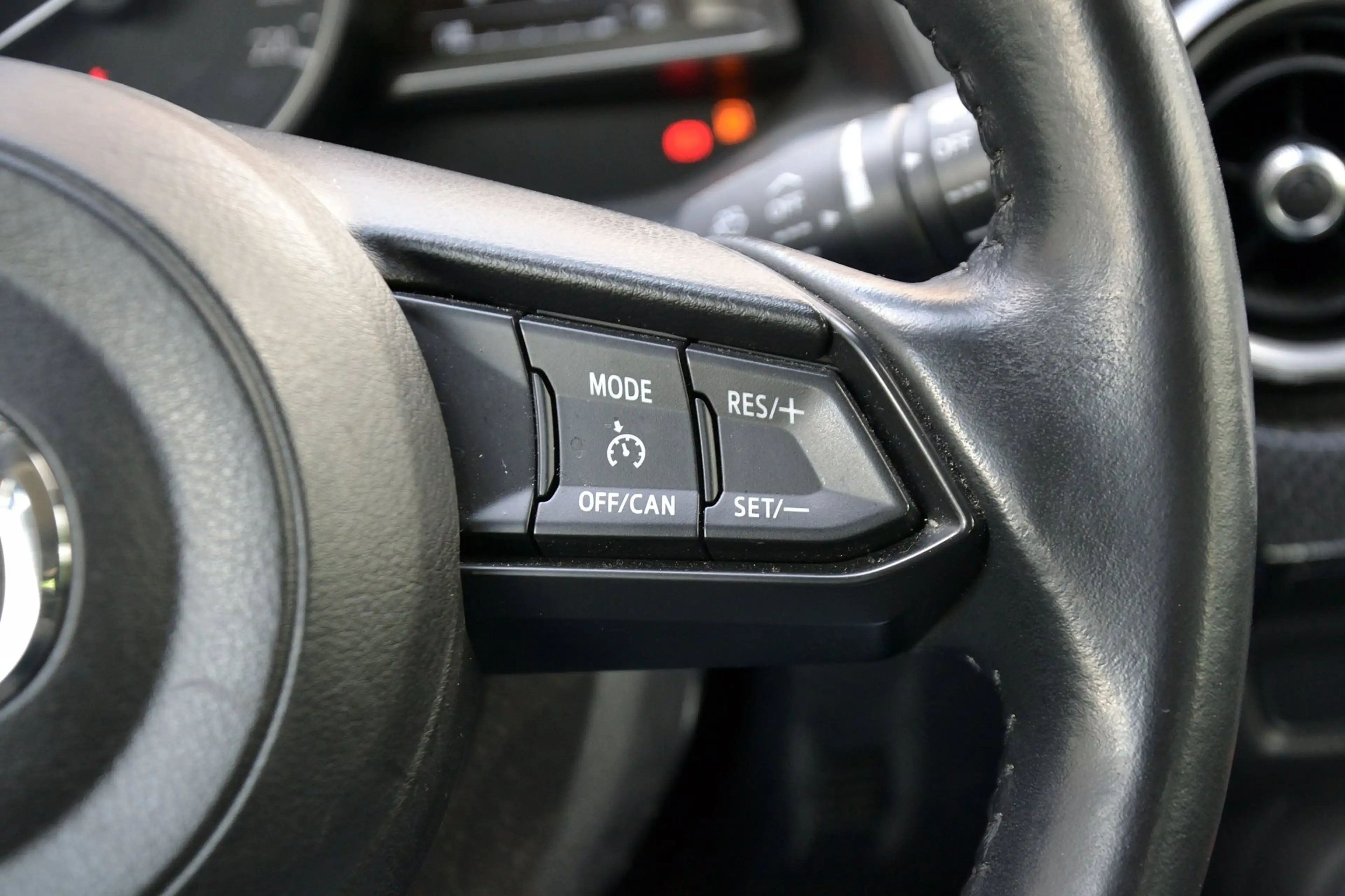 Mazda 2 1.5 Skyactiv-G Dynamic 90PK | Navigatie | Cruise C — photo 15