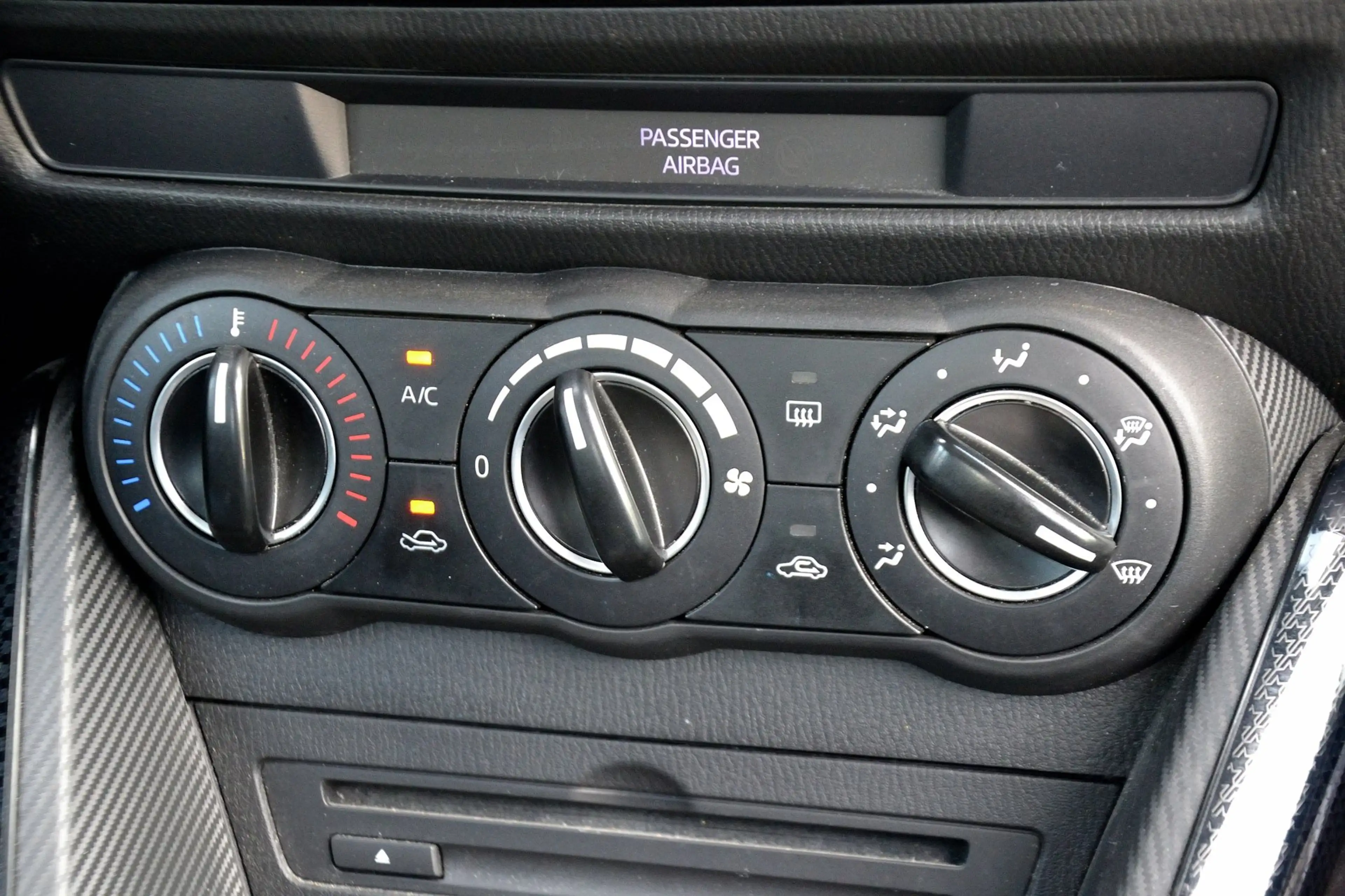 Mazda 2 1.5 Skyactiv-G Dynamic 90PK | Navigatie | Cruise C — photo 13