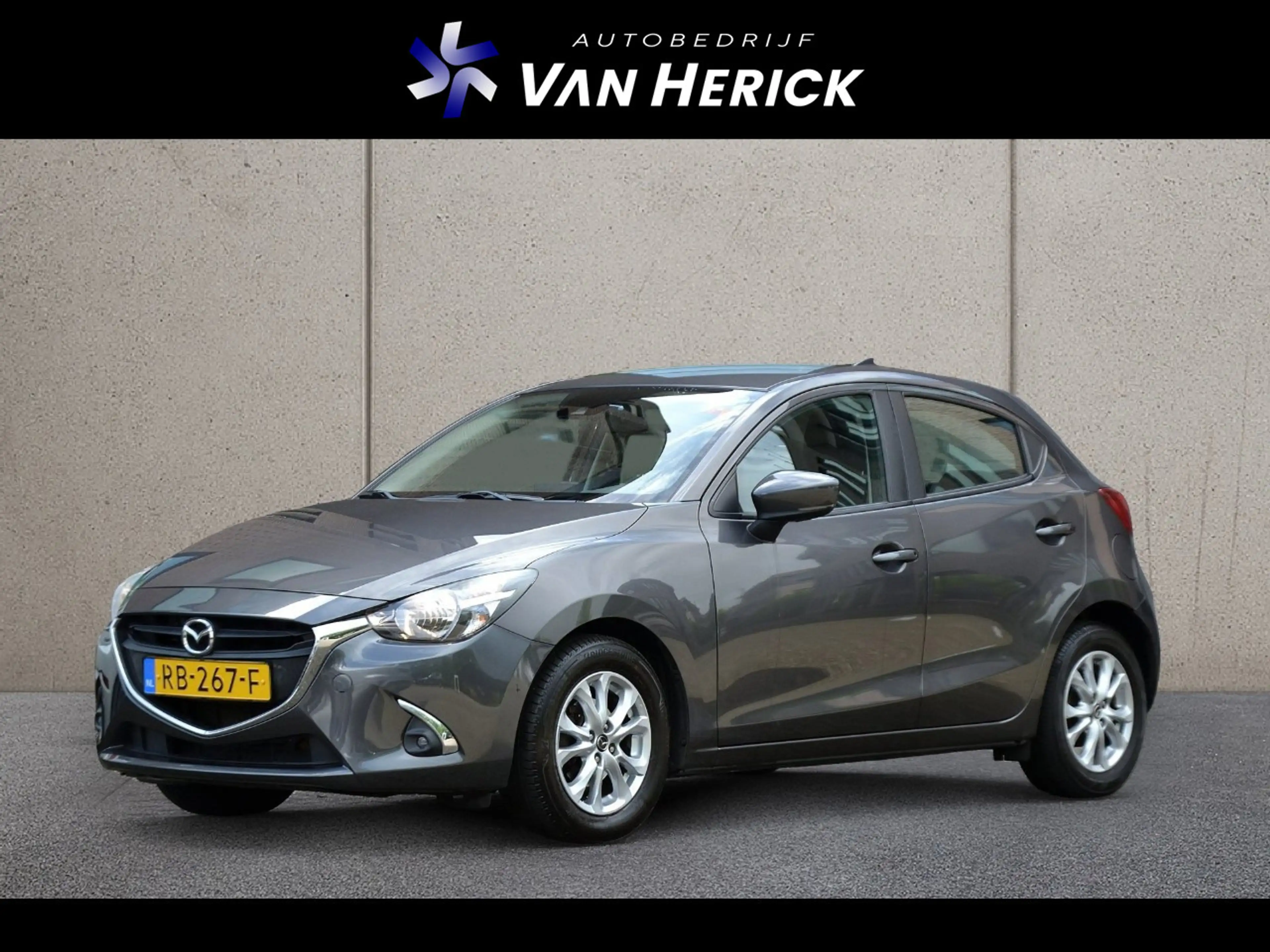 Mazda 2 1.5 Skyactiv-G Dynamic 90PK | Navigatie | Cruise C
