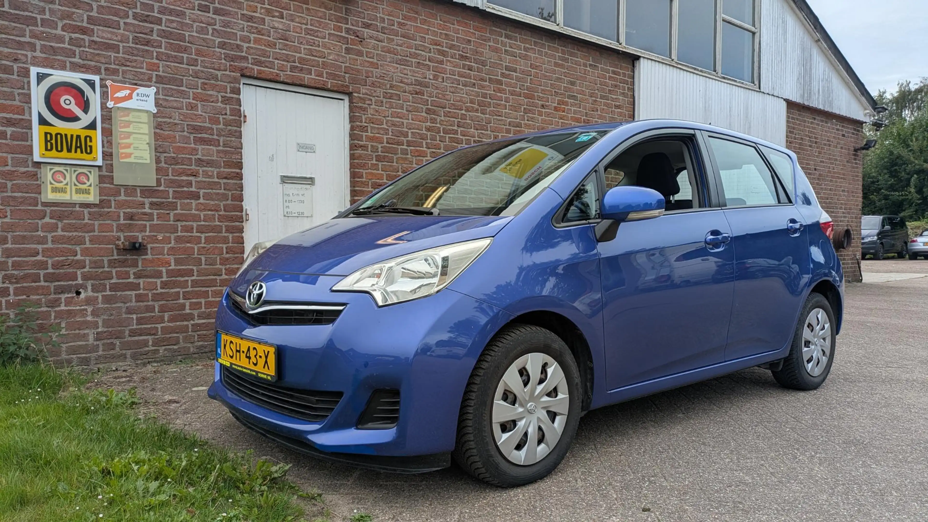 Toyota Verso-S 1.3 VVT-i Aspiration- camera - bluetooth — photo 2