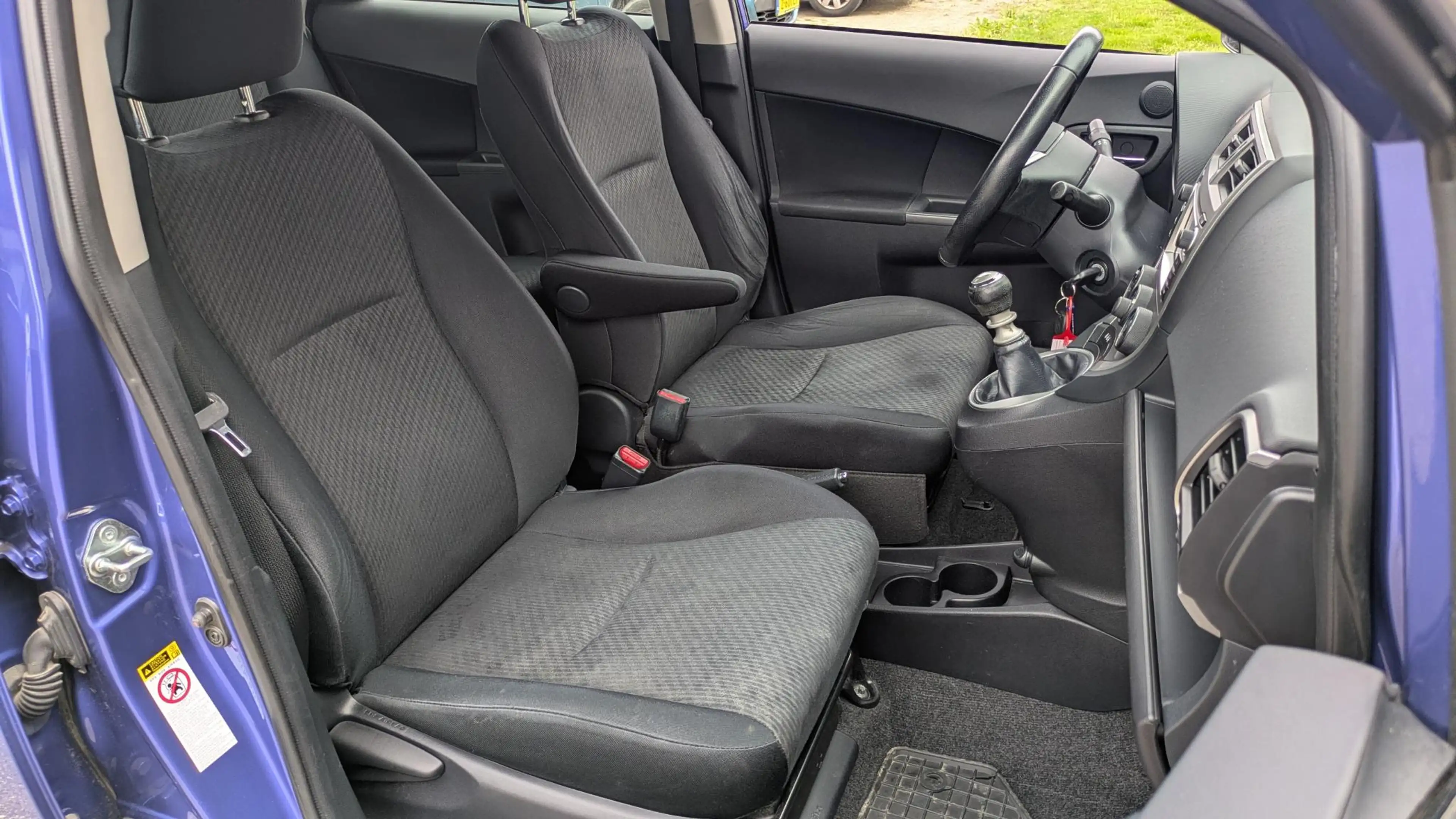 Toyota Verso-S 1.3 VVT-i Aspiration- camera - bluetooth — photo 12