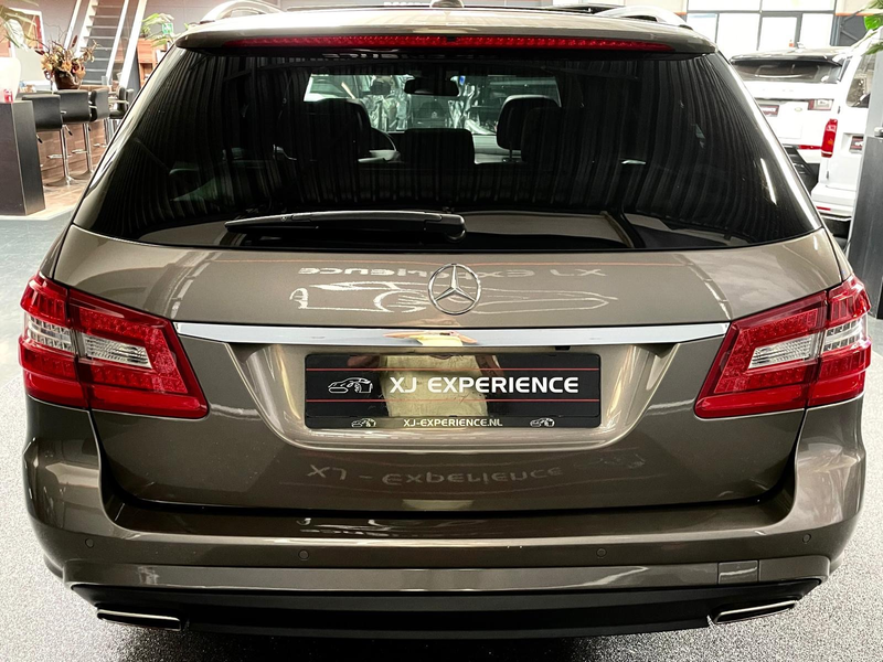 Mercedes-Benz E 500 Estate Edition Sport AMG 4-Matic PANO LEER 410 PK — photo 5