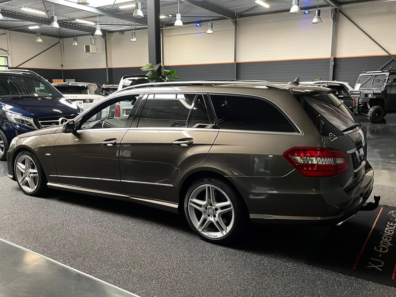 Mercedes-Benz E 500 Estate Edition Sport AMG 4-Matic PANO LEER 410 PK — photo 4