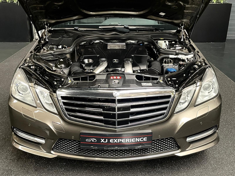 Mercedes-Benz E 500 Estate Edition Sport AMG 4-Matic PANO LEER 410 PK — photo 14