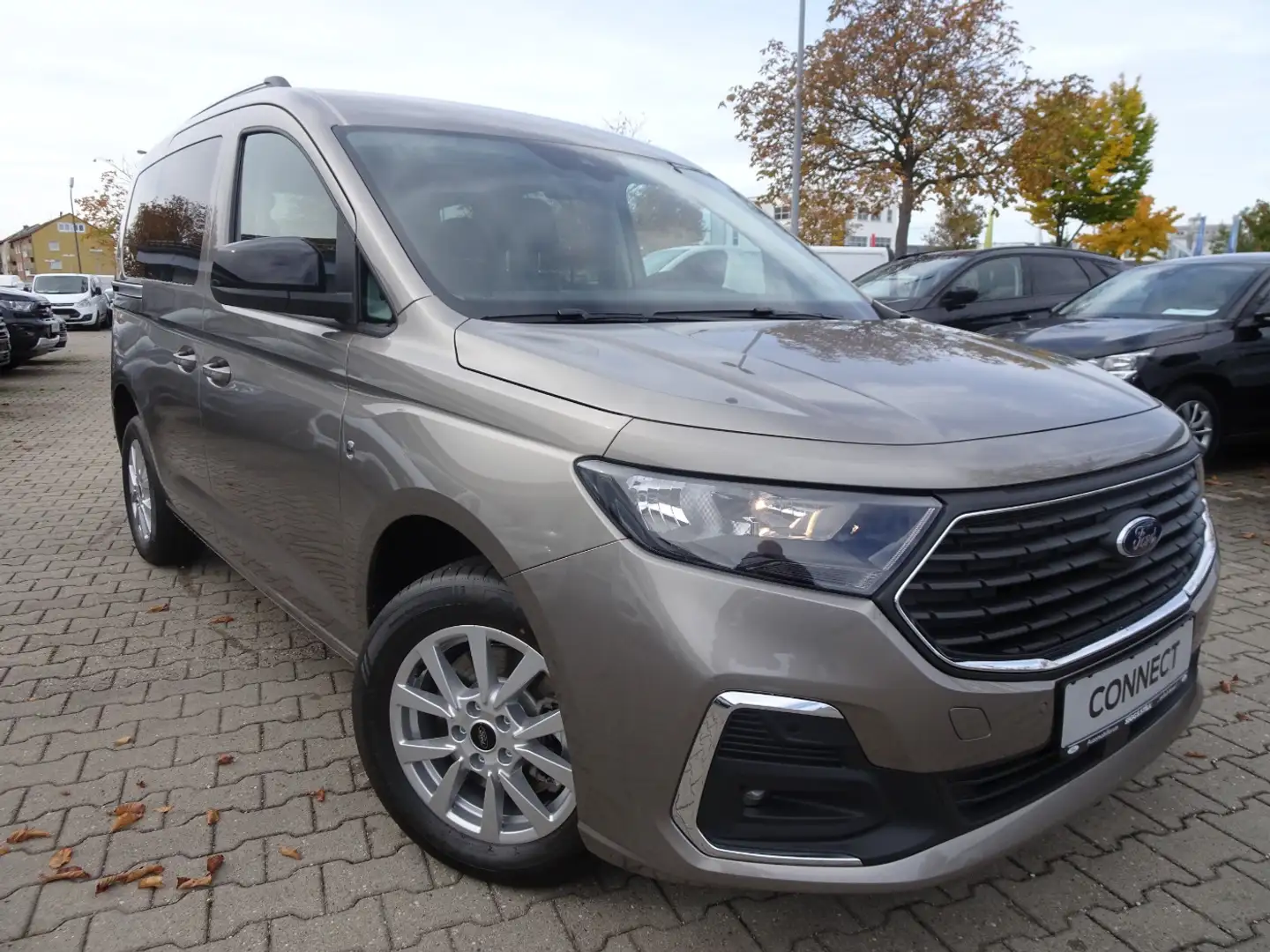 Ford Grand Tourneo Connect Titanium PHEV iACC*LED*CAM Marrón - 1