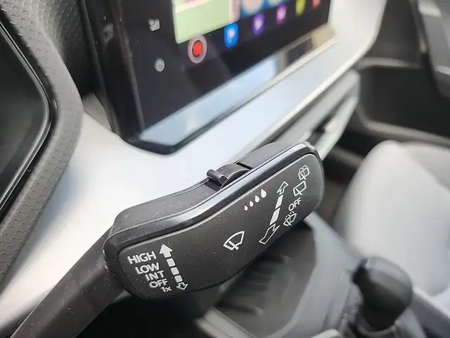 Seat Arona view 14