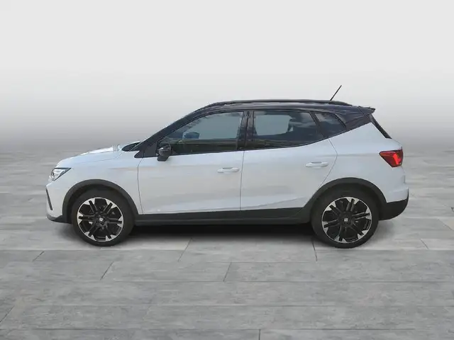 Seat Arona view 3