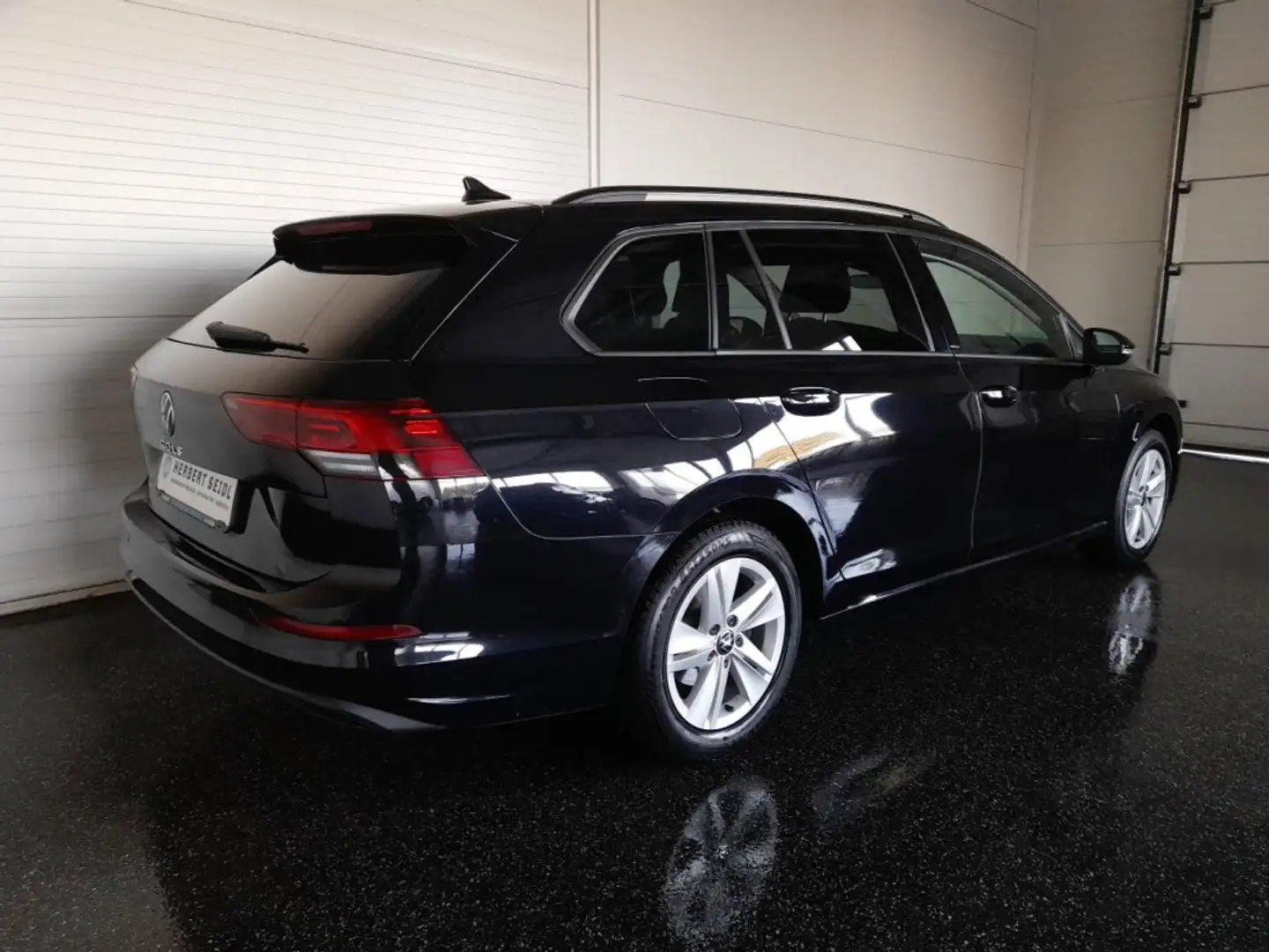 Volkswagen Golf VIII Variant LIFE 2,0 TDI DSG *VIRTUELL PRO / LED / NAVI / ACC / TRAVEL ASSIST* Schwarz - 2