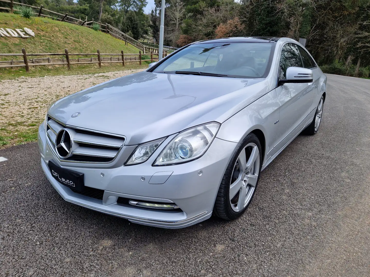 Mercedes-Benz E 220 E Coupe 220 cdi Sport Argento - 1