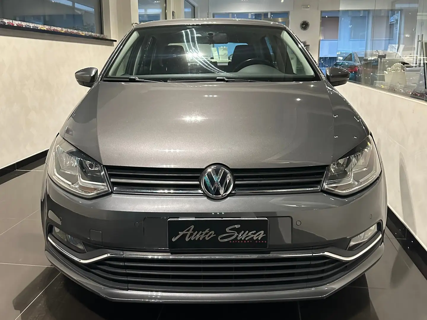 Volkswagen Polo Polo V 2014 5p 1.2 tsi bm Comfortline UNICOPROP Grigio - 2