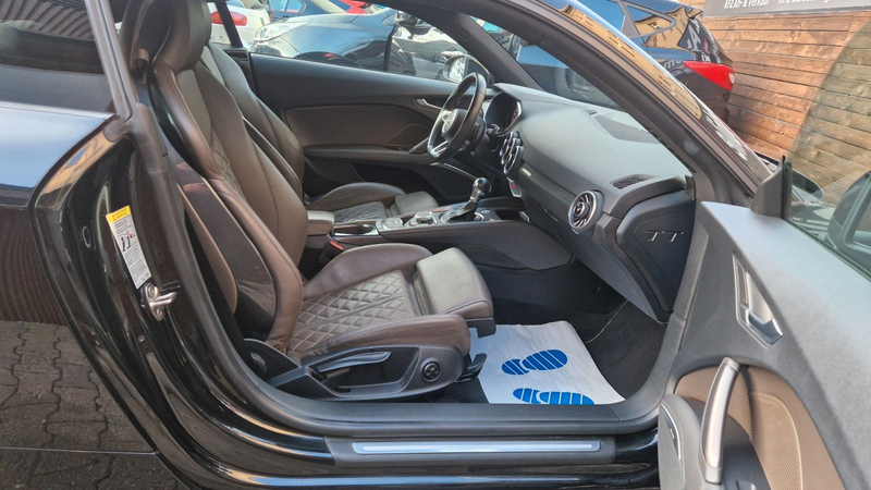 Audi TT Coupe Navi, Automatik, 20 Zoll Felgen — photo 12